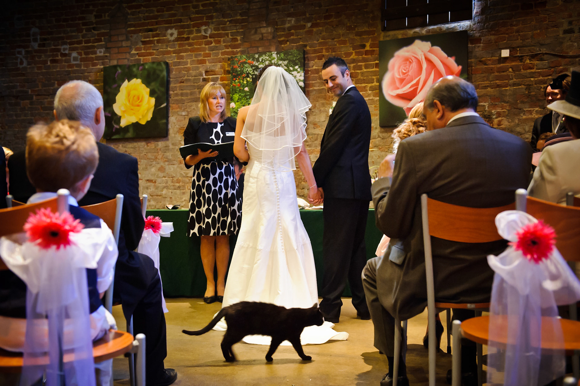03-09-10, Wisbech. The wedding of Twanette and James Richmond at Peckover House. Photo © Simon Grosset