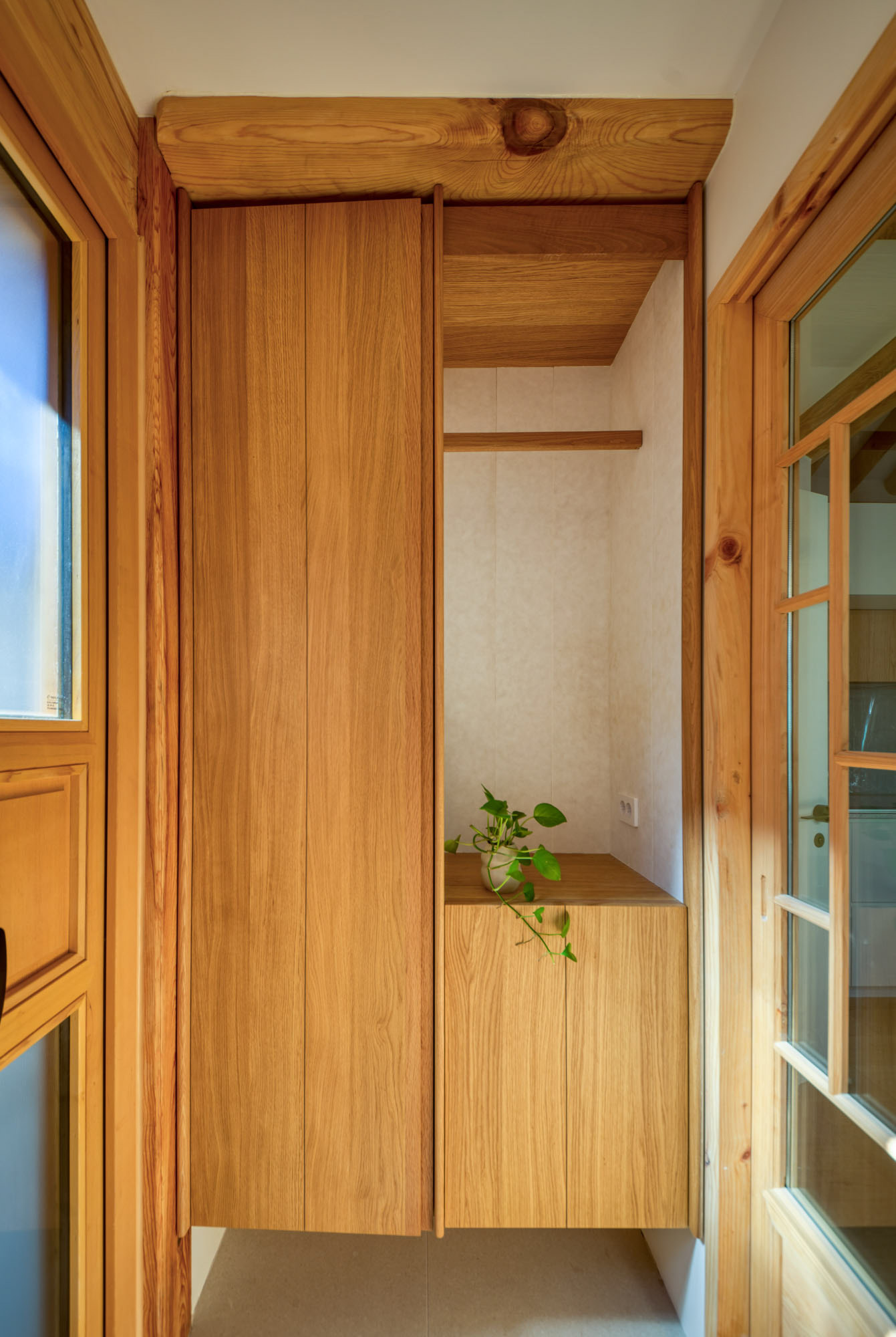 삼청동 한옥 현관 _ 신발장