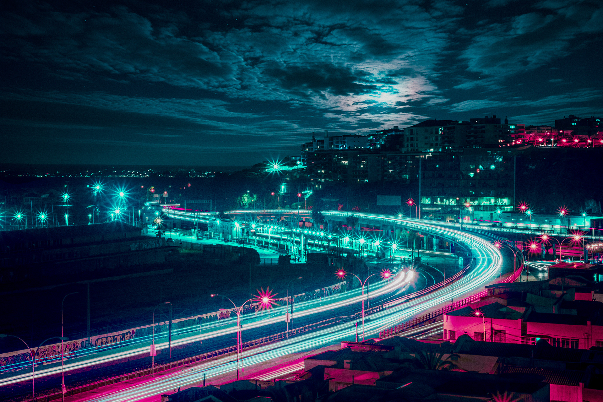 VALPARAÍSO CYBERPUNK. 2024.