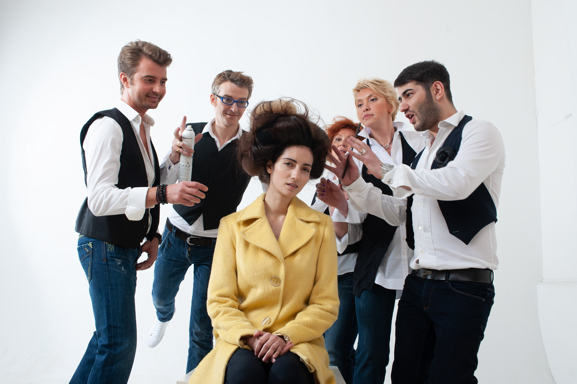 PagePic of hair styling studio