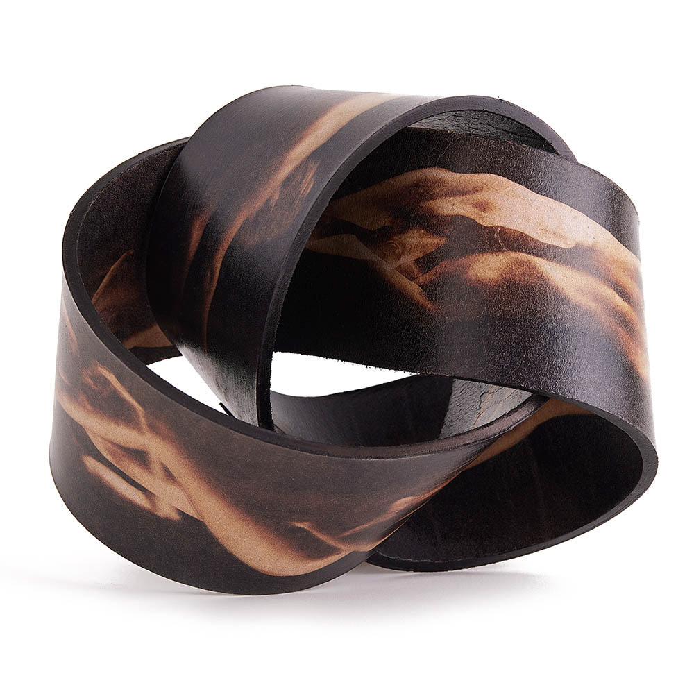 | LP040 | Photo sculpture, Digital printing on leather | Edition 1/1 |