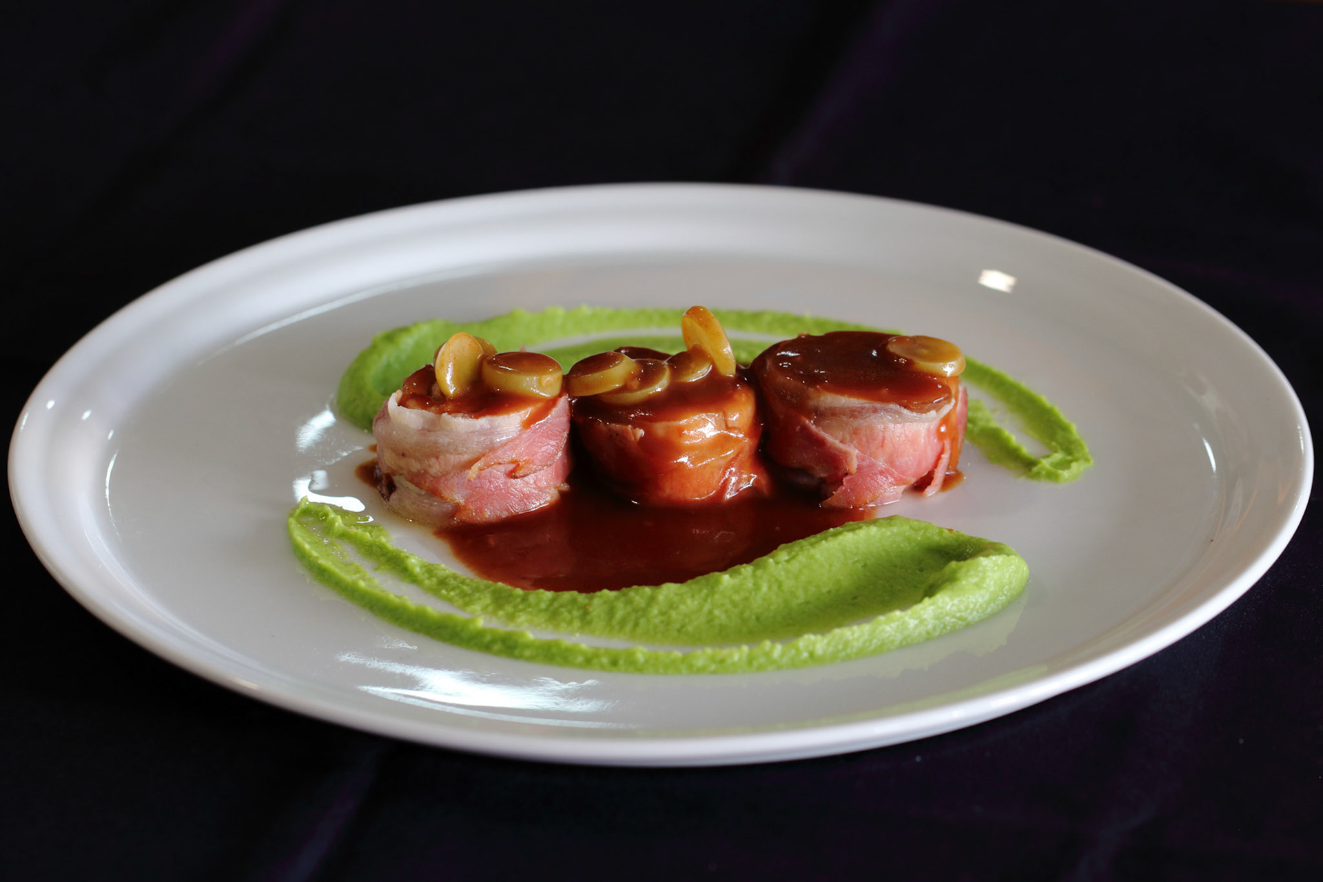 Ballotine e Purée de Ervilhas