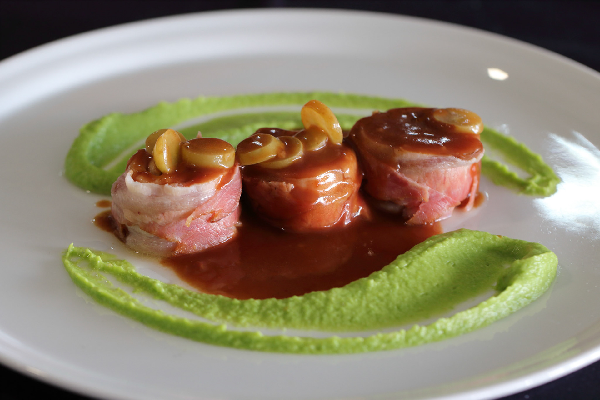 Ballotine e Purée de Ervilhas