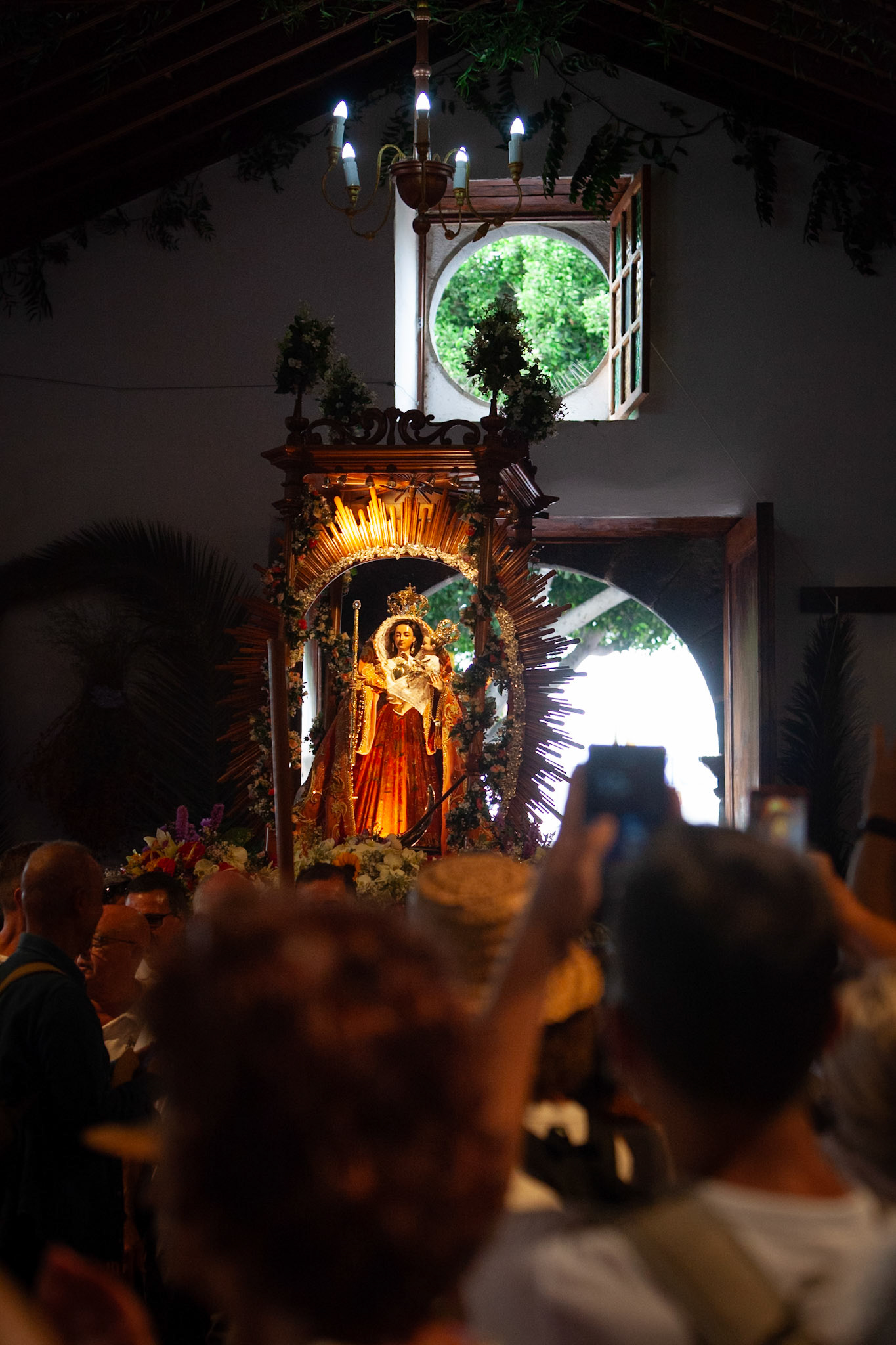 La Virgen llega a la Ermita Nuestra Señora de el Socorro. Bajada de la Virgen de El Socorro — Güímar, septiembre 2025.