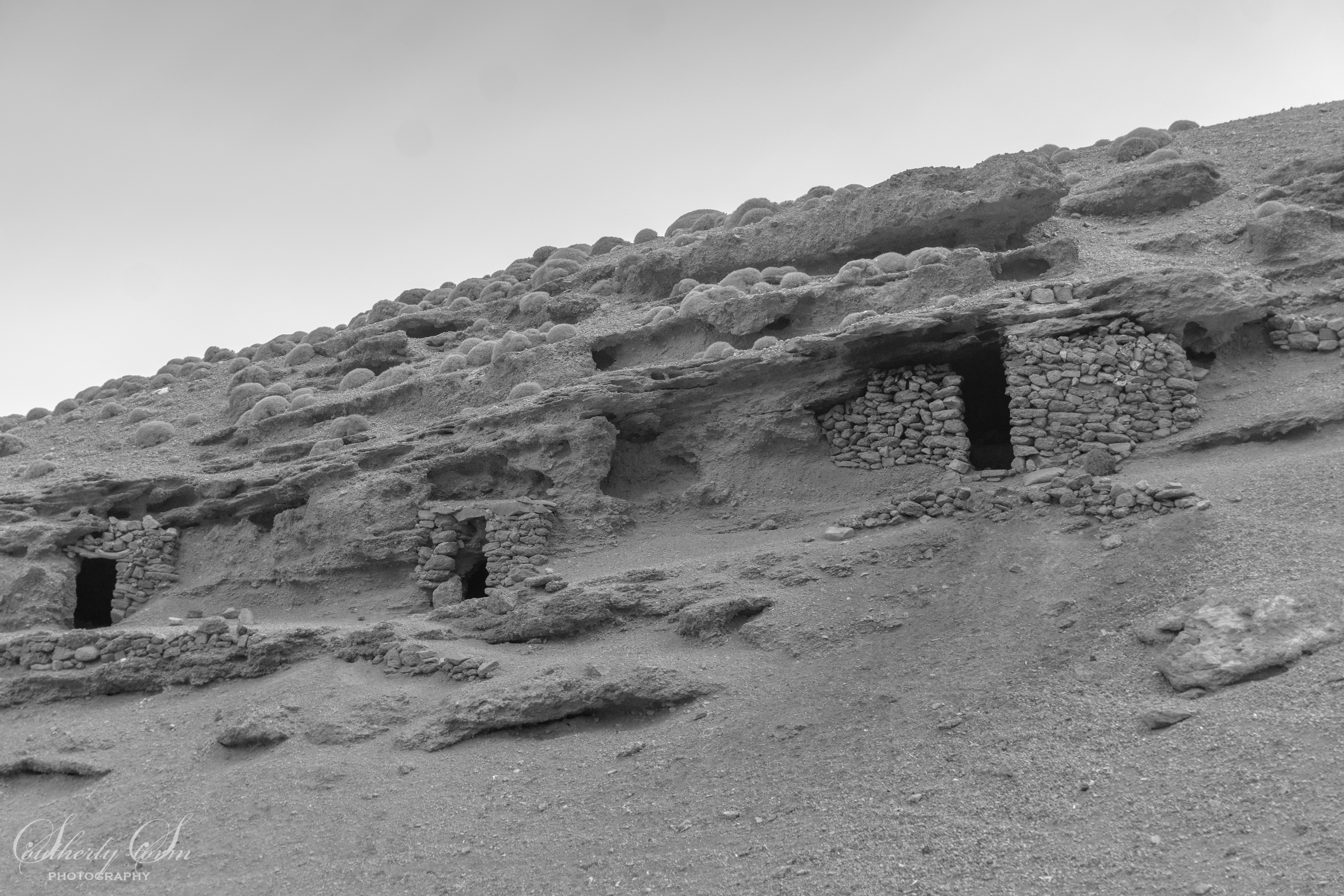 Black and white moroccan huts