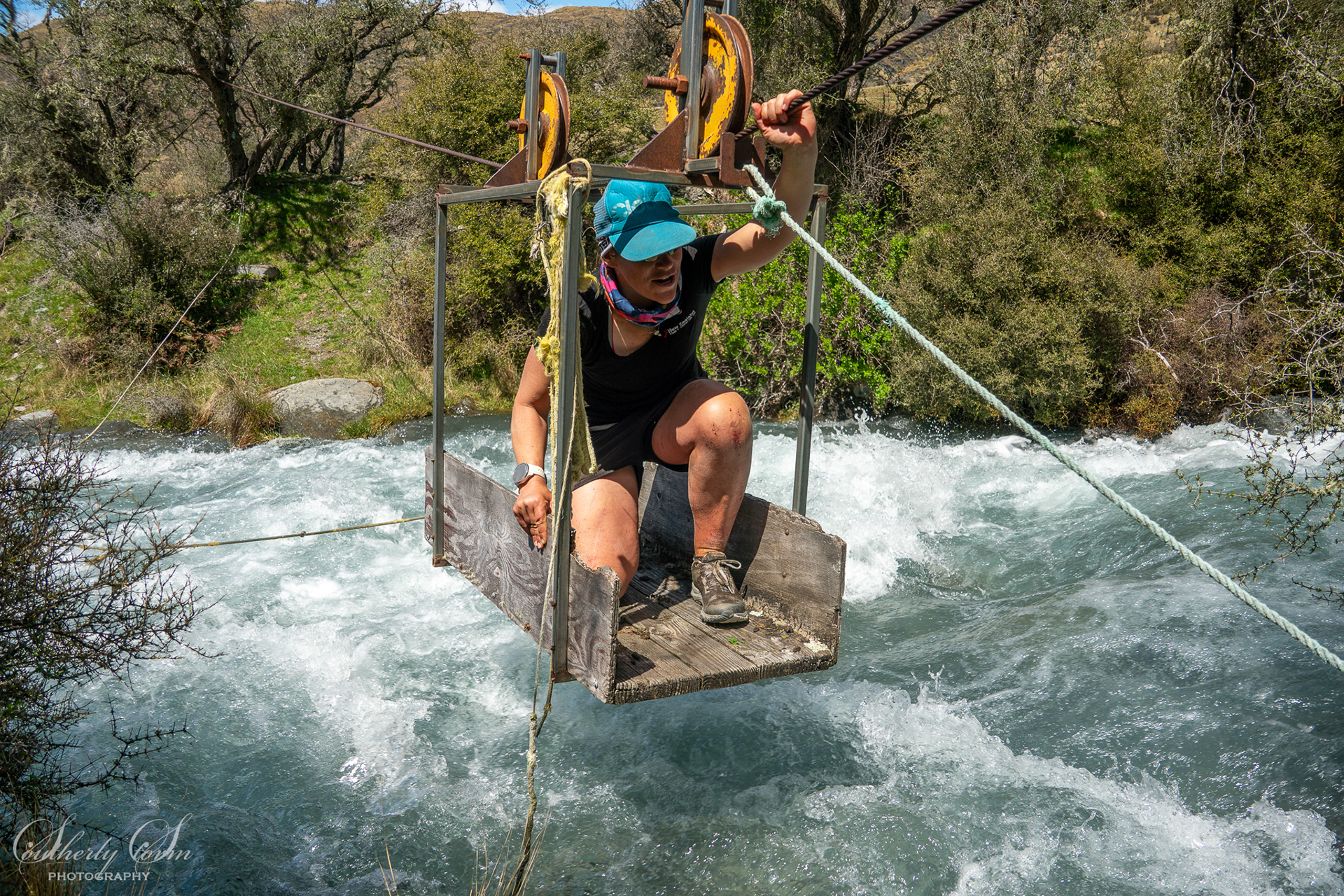 Crossing a flooded creek using a cableway