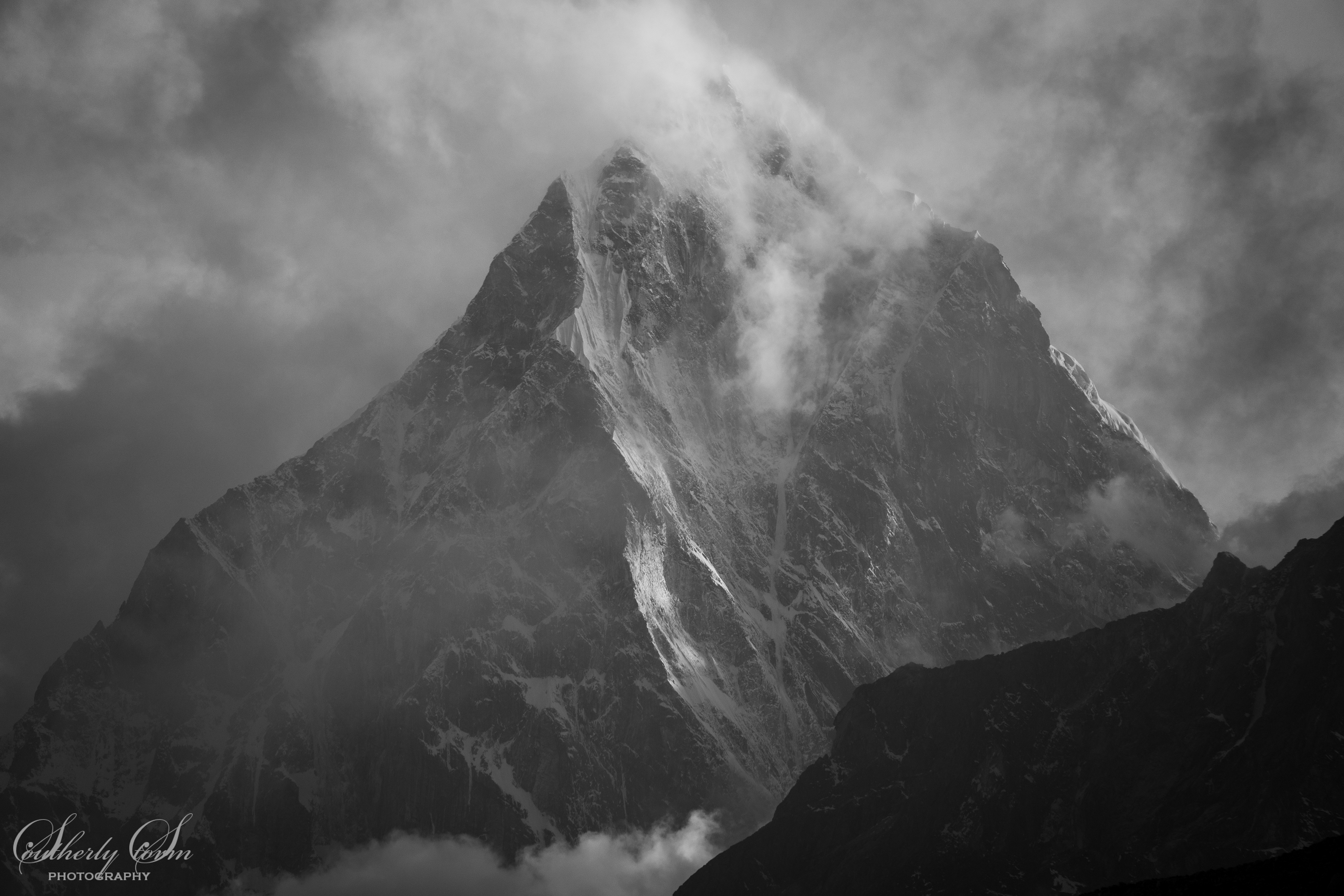 Mountains and light in black and white