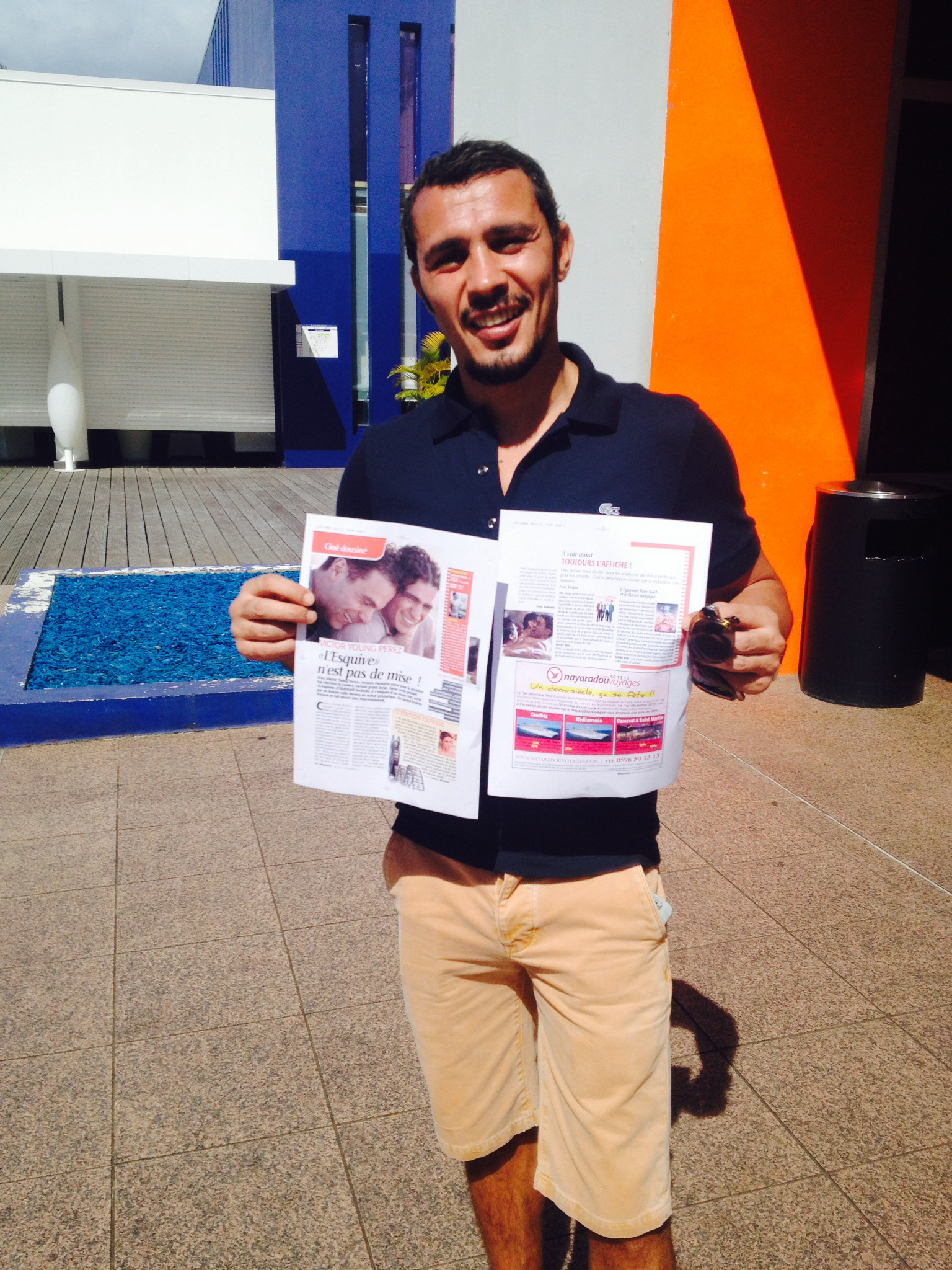 Brahim Asloum - critique David FA Mag - photo Flora Veilleur