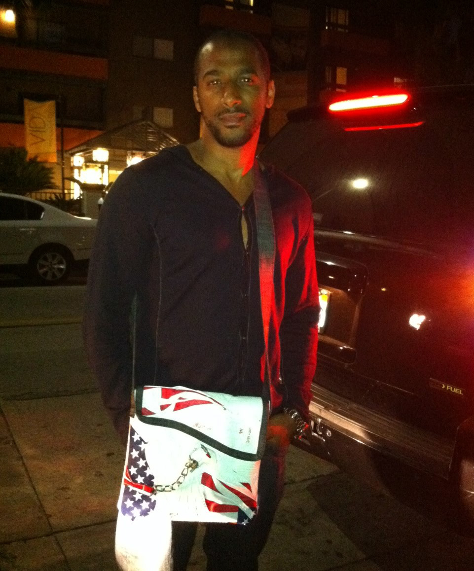 Parfait « Aliker » pour Guy Deslauriers, Stomy Bugsy en mode American Way of Life sur Hollywood Boulevard