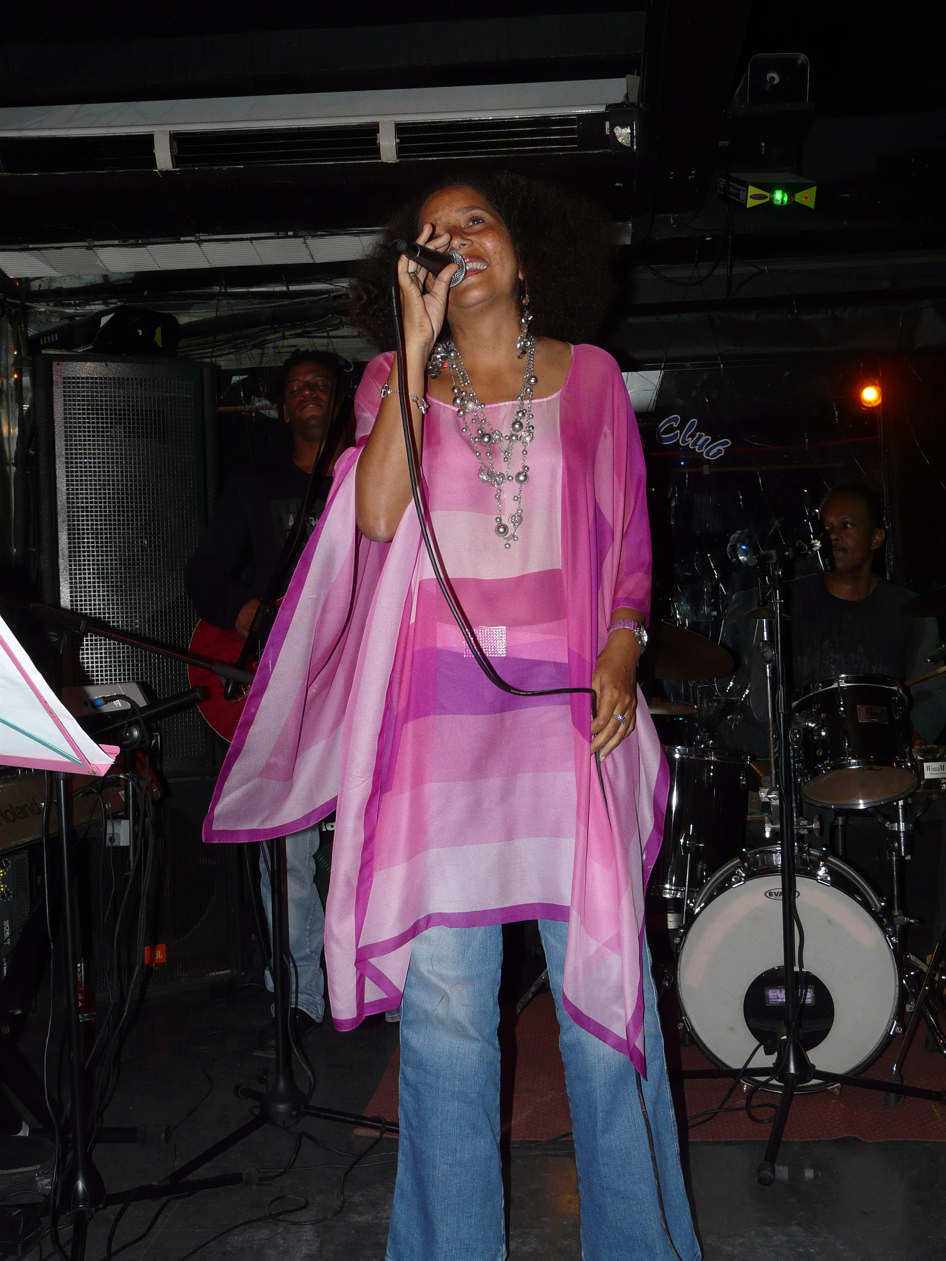 ‎Danielle René-Corail