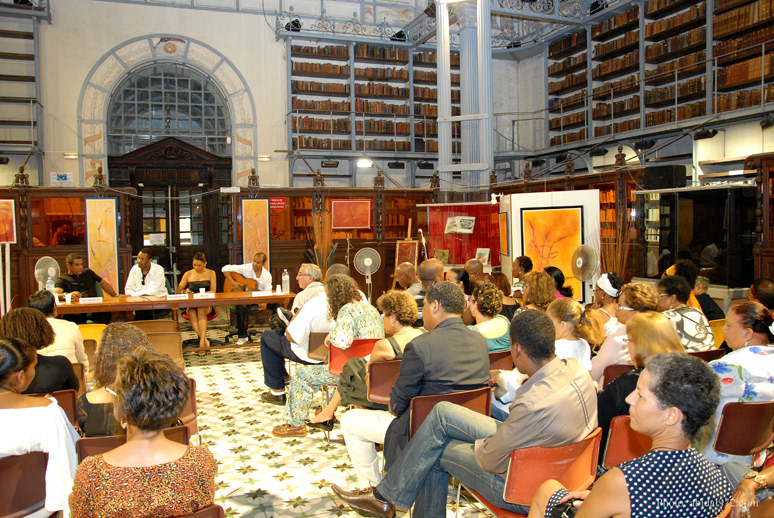 Bibliothèque Schoelcher, écrin idoine pour rencontre littéraire