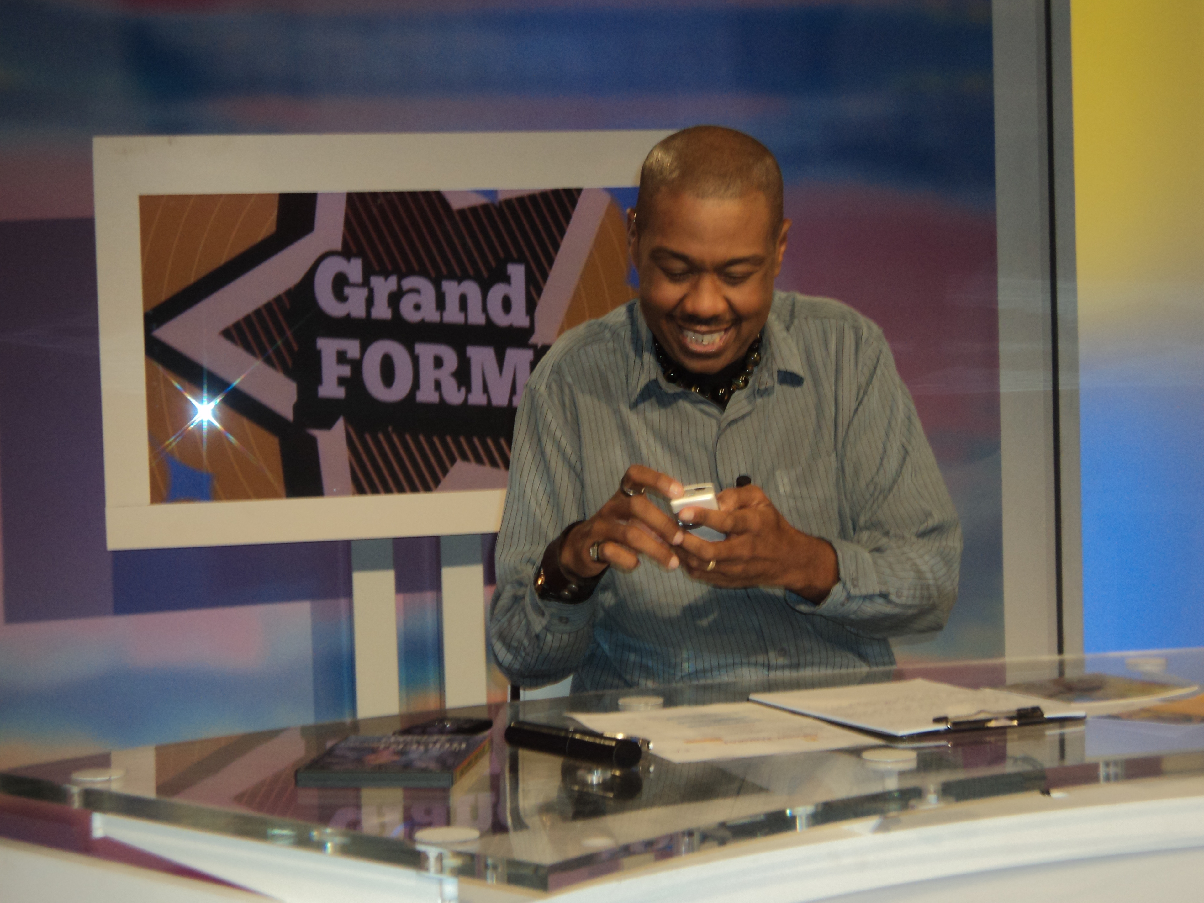 petit coup de fil d'avant-direct à Los Angeles aux femmes de sa vie