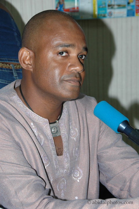 du Directeur des Antennes TV Gérard Guillaume...