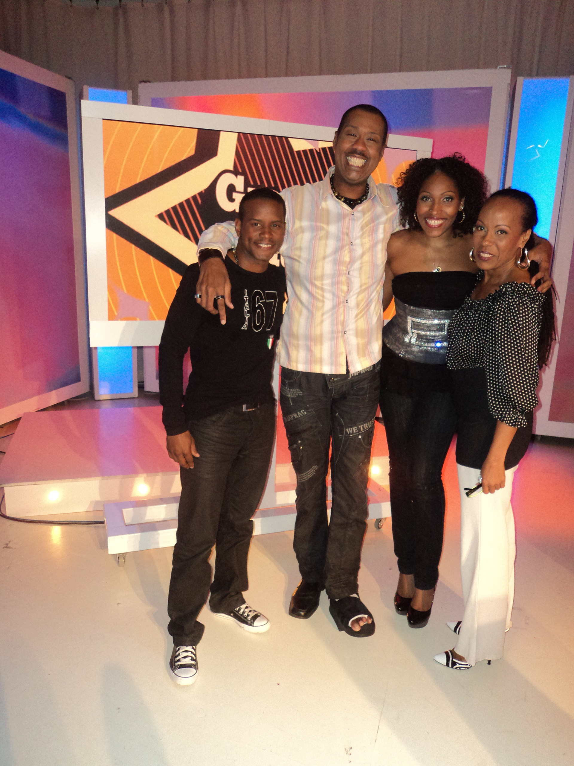 Renélyse Cimper (ext. d.) femme de Radio, de télévision et de presse écrite et Princess Lover, un timbre, une voix