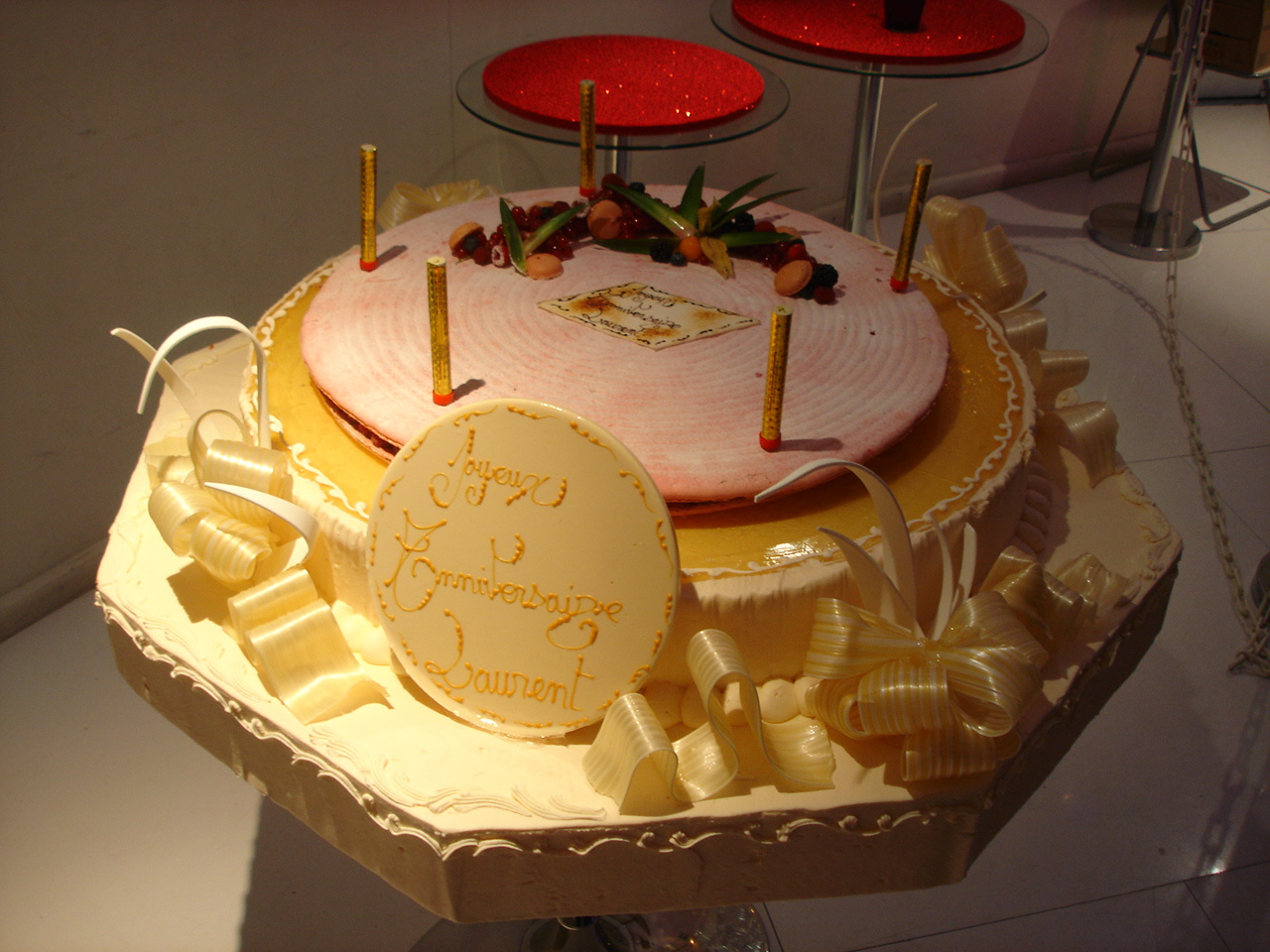 JOYEUX ANNIVERSAIRE LAURENT!