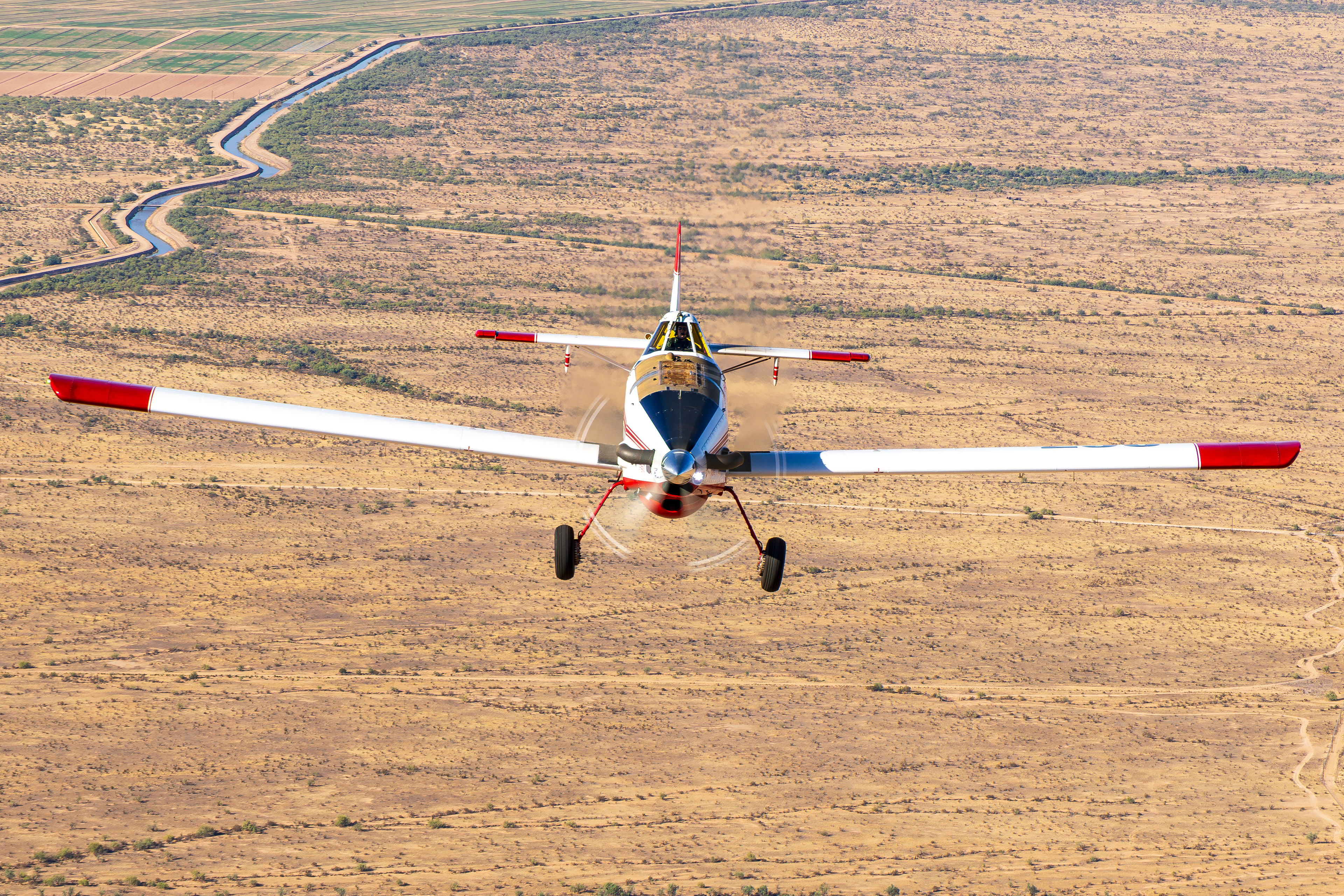 N8507N Fire fighter Air Tractor AT-802A air to air over the Superstition Mountains Arizona