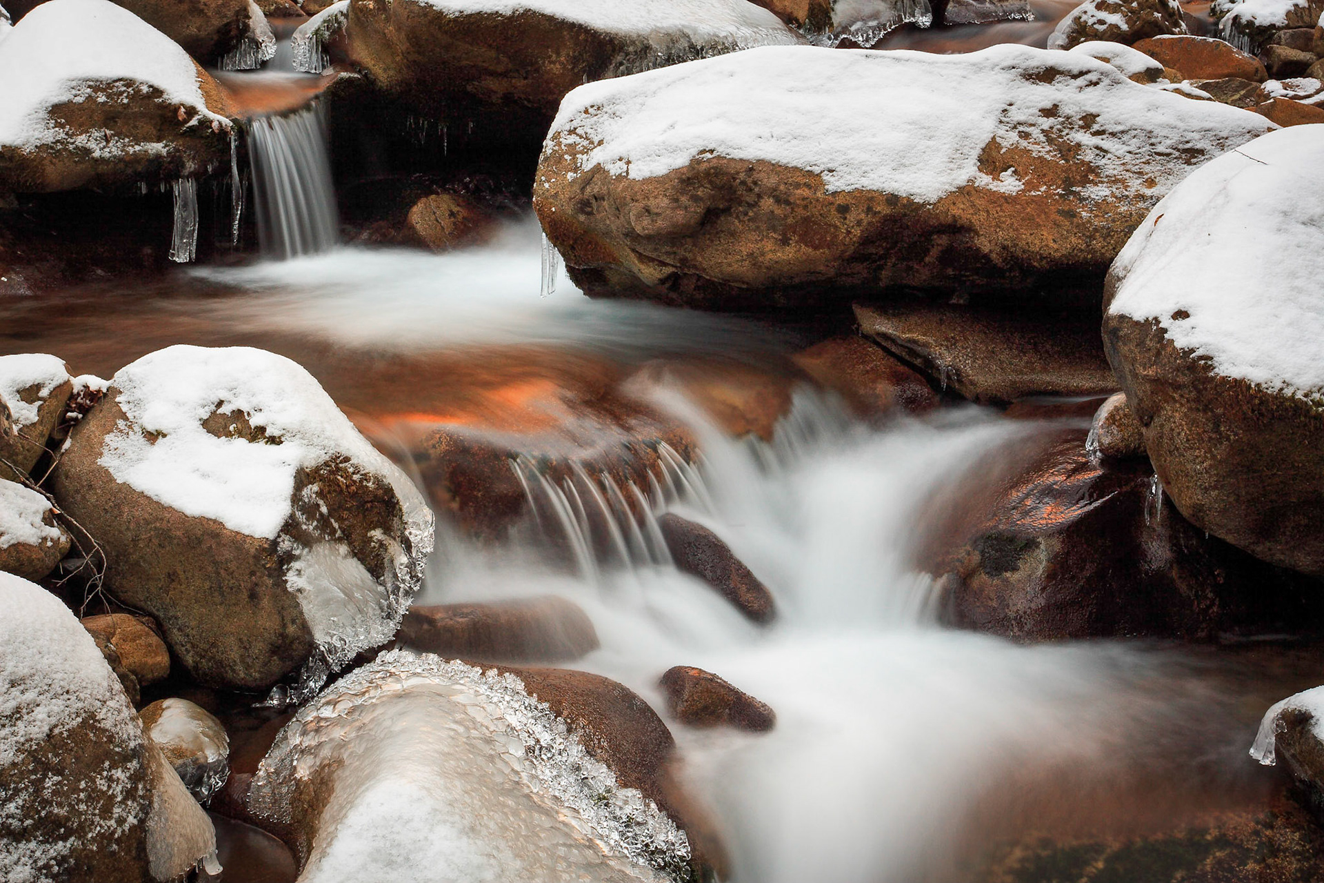 © Hervé Dugoujon - Lacs, Montagne et Rivières