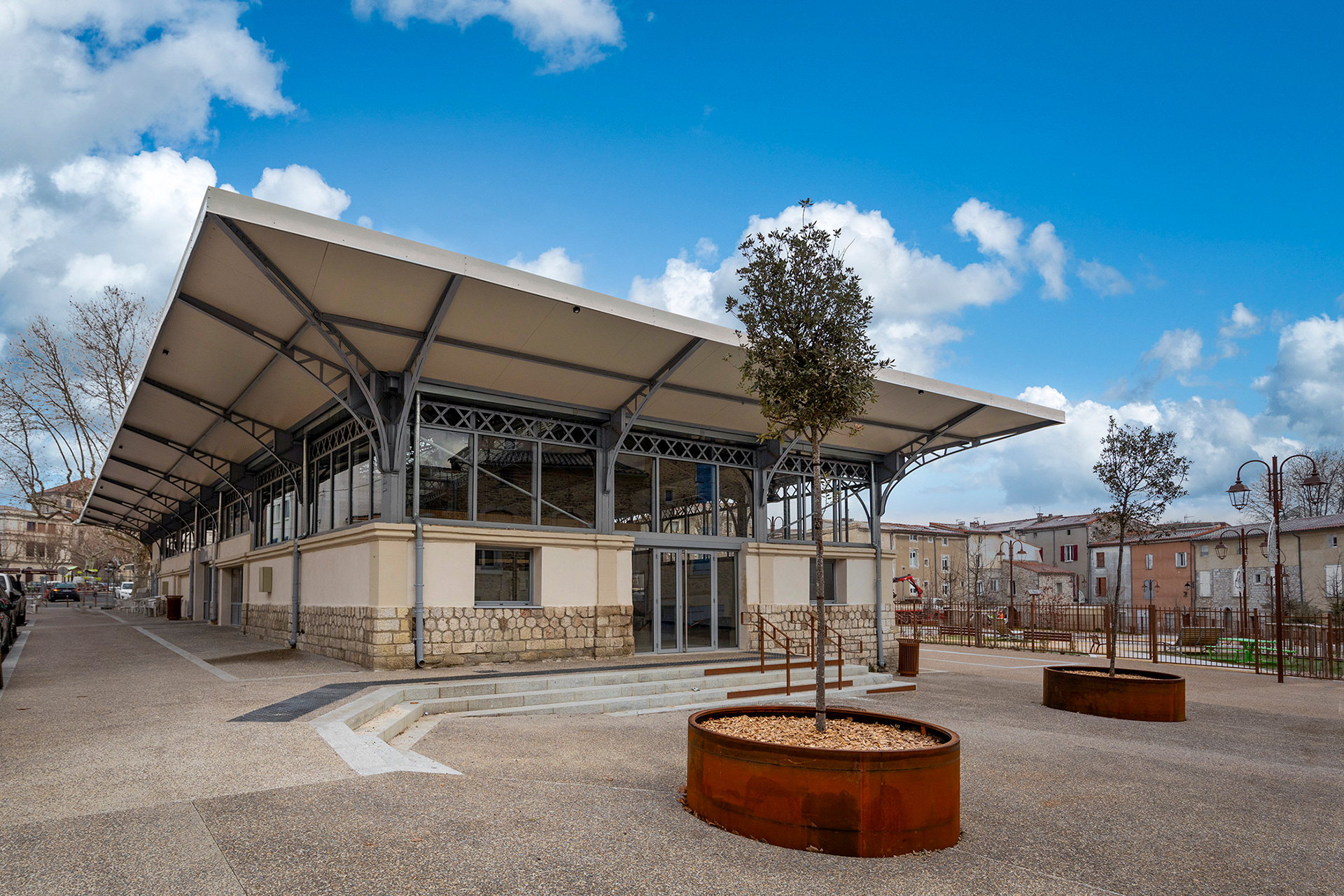 La Halle (Photo JL Girod)