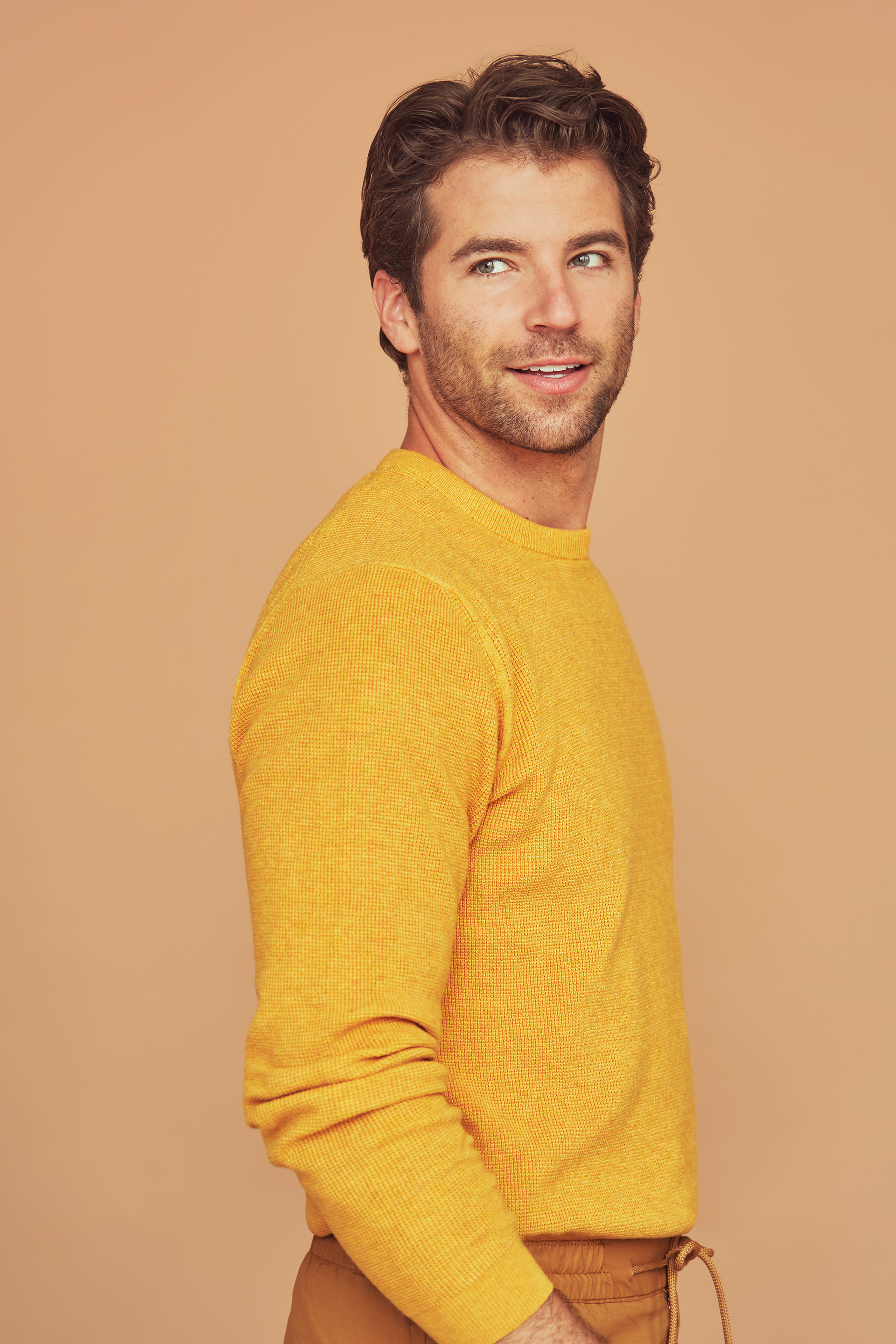 Taylor Phillips by Troy Hallahan