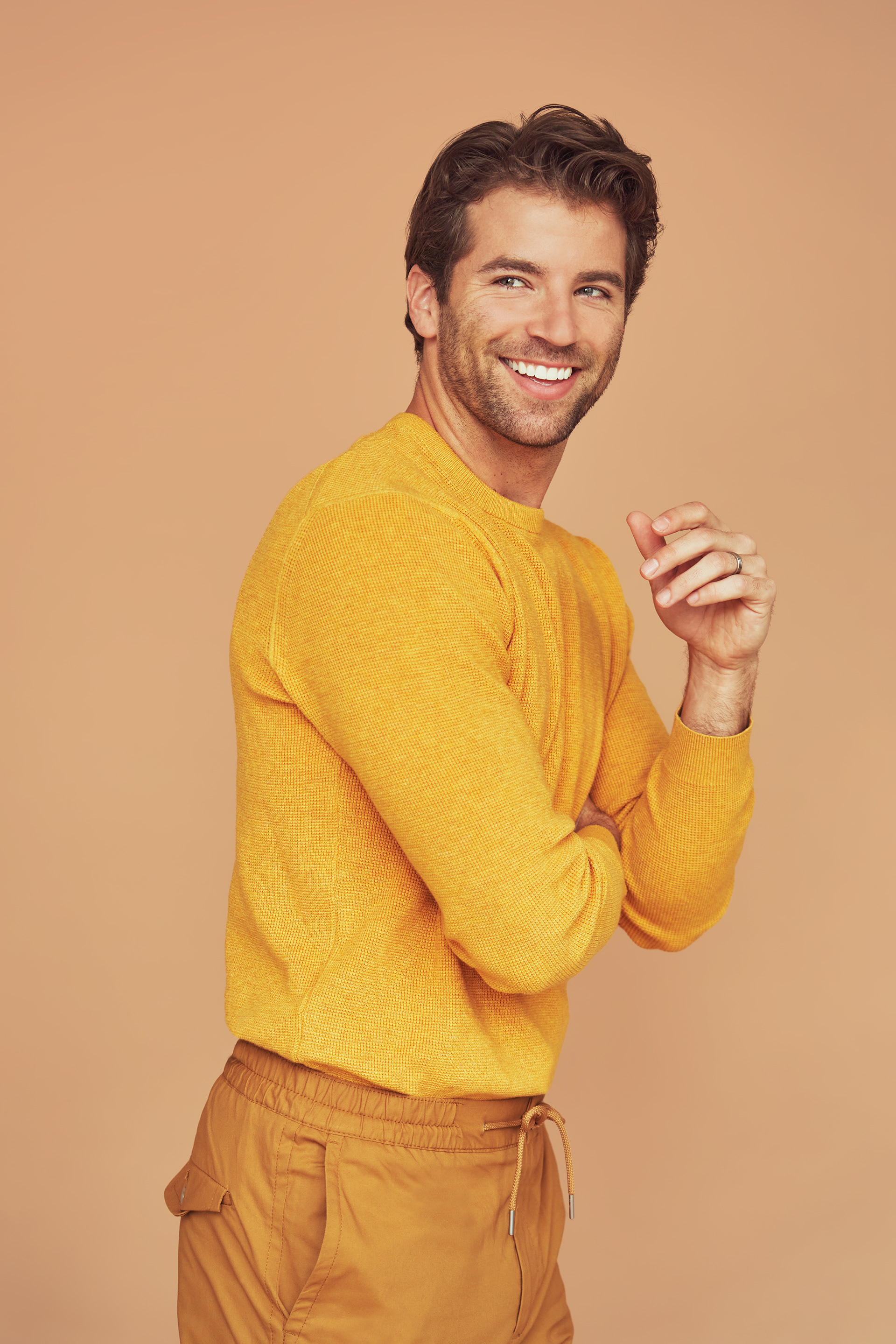 Taylor Phillips by Troy Hallahan