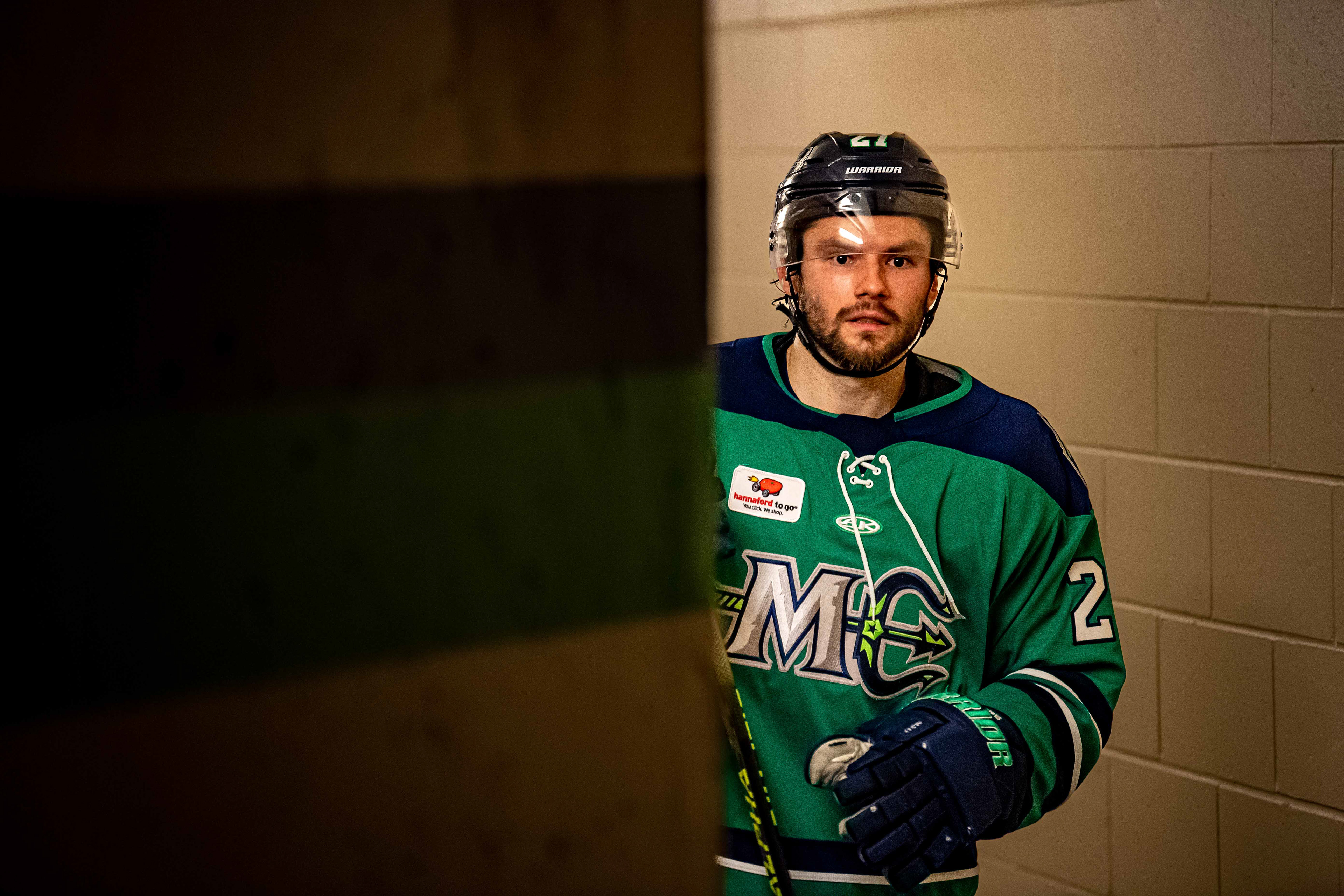 Pat Shea takes a serious tone as he takes to the ice for the Mariners, something unseen in his comedy sketches that earned his social media following.