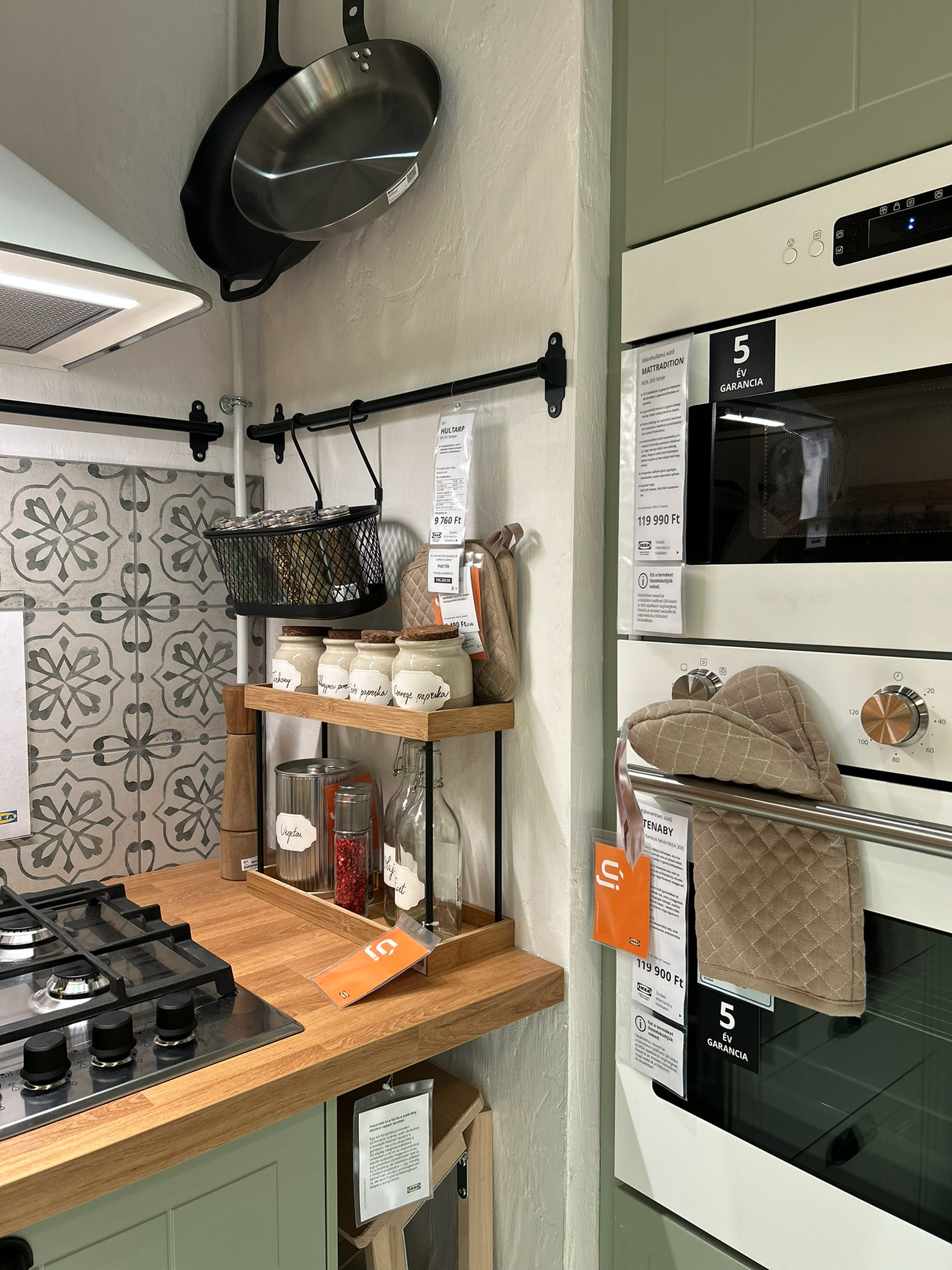 Local relevancy kitchen