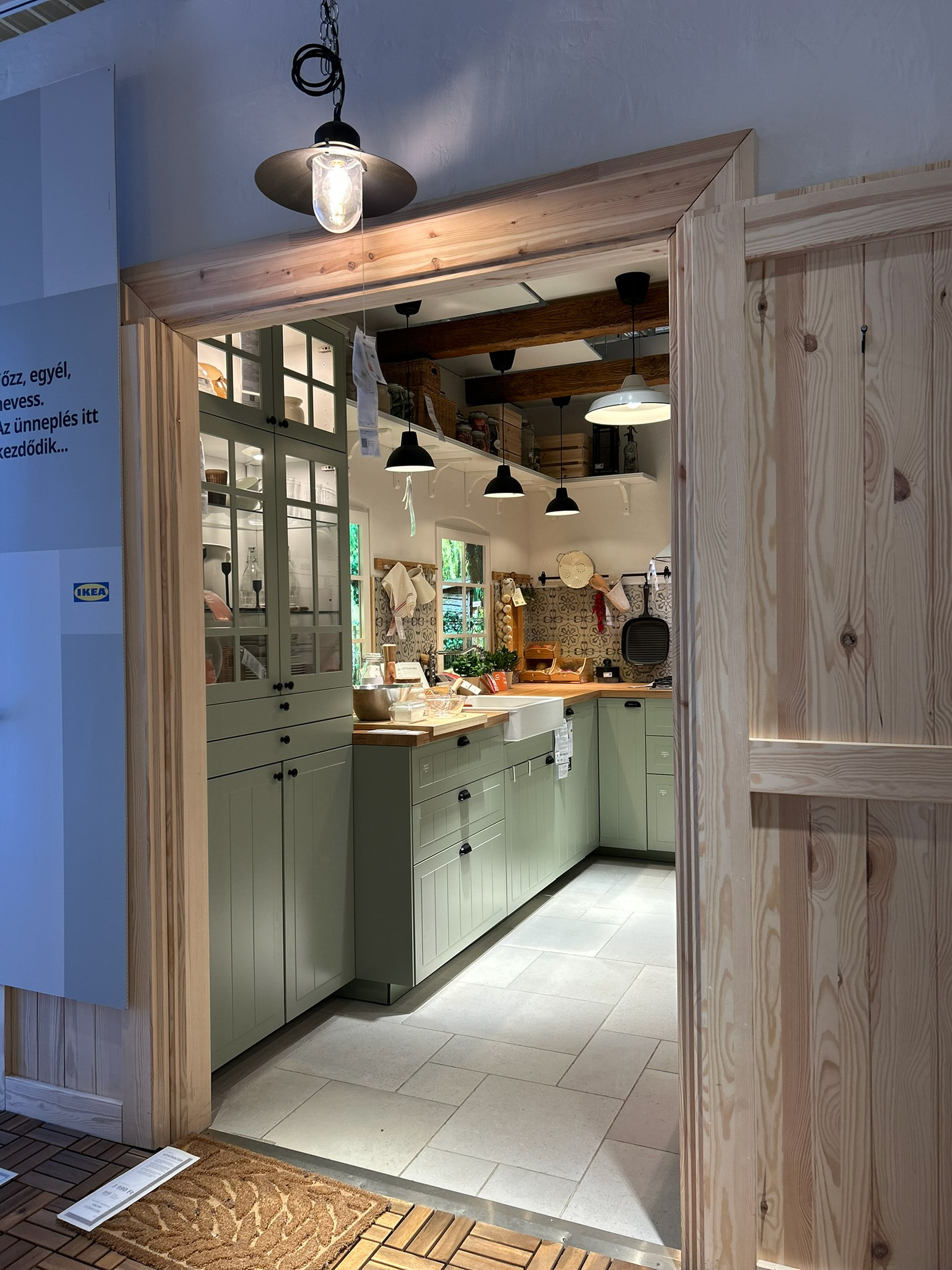 Local relevancy kitchen