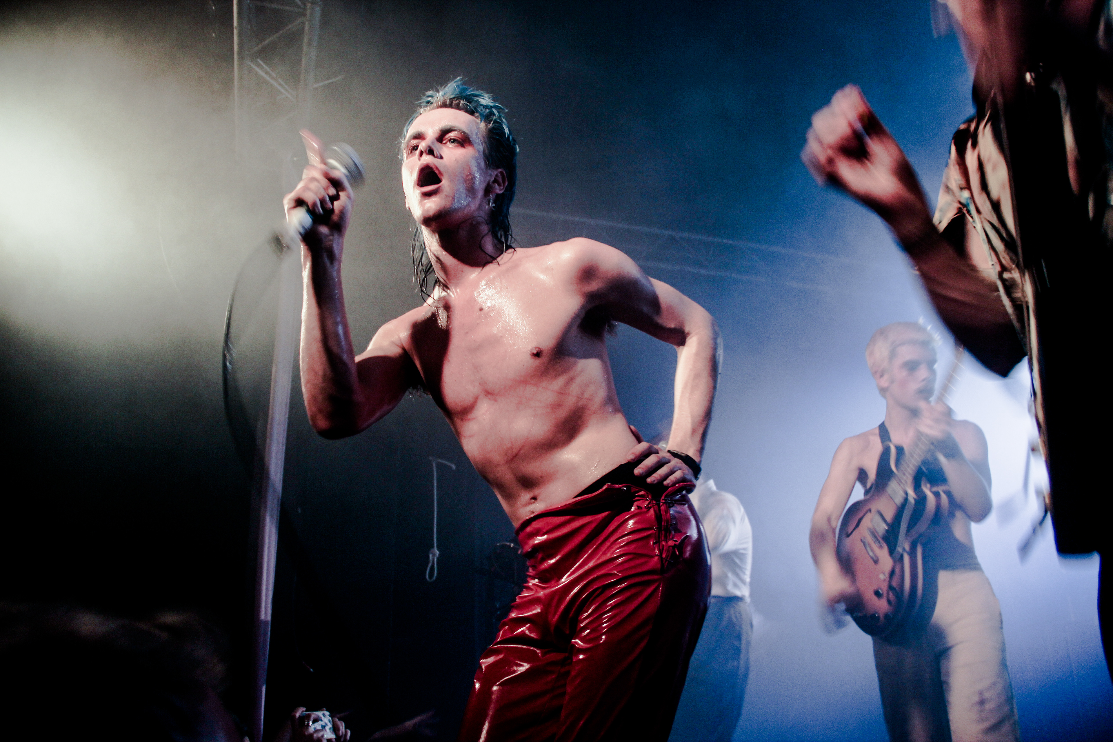 HMLTD © Astrid Karoual