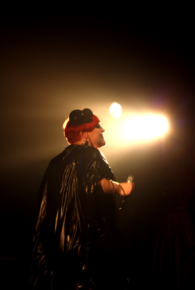 Gossip © Astrid Karoual