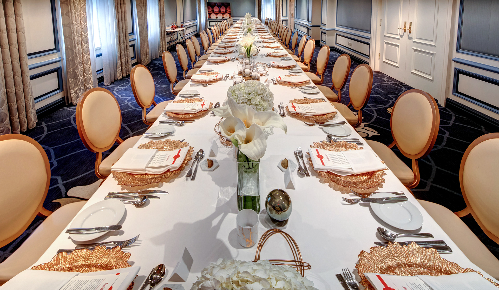 The table is set to host Grand Marnier’s Master Blender, Patrick Raguenaud, at the celebration of a truly grand liqueur.