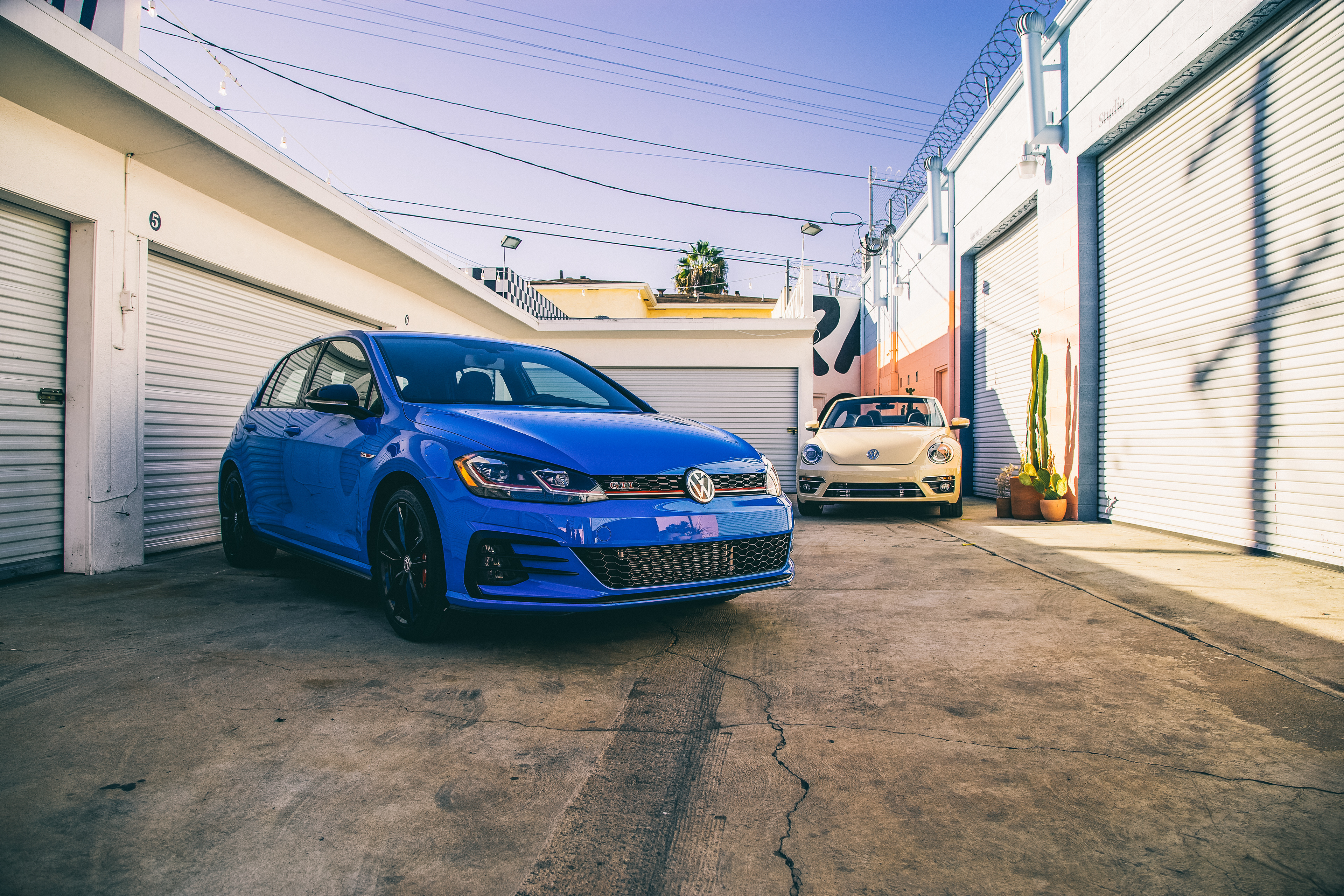 GTI ROADSTER MAKES STOP AT LOS ANGELES