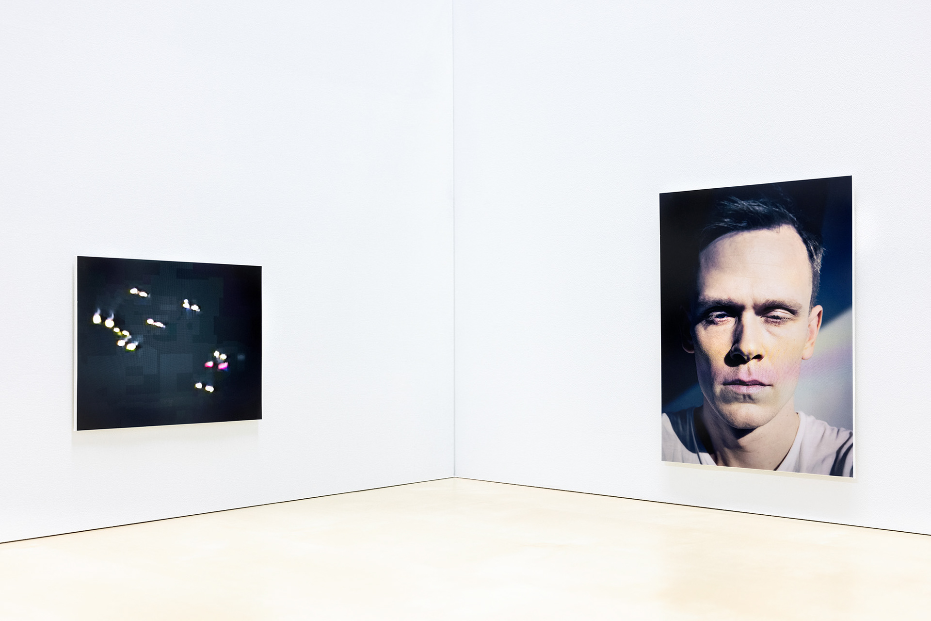 Tuomas Linna, My studio‘s flies spring to life from a marble tile brought from Rome