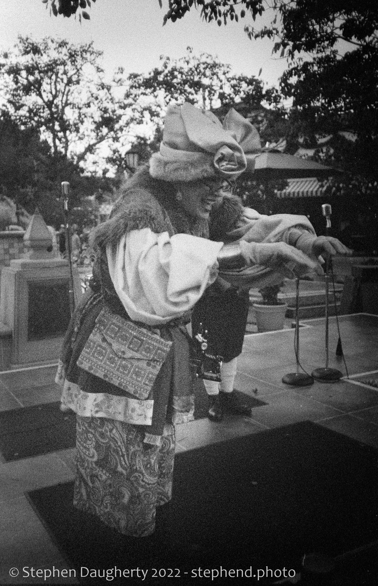 Olympus XA on GAF Super Hypan