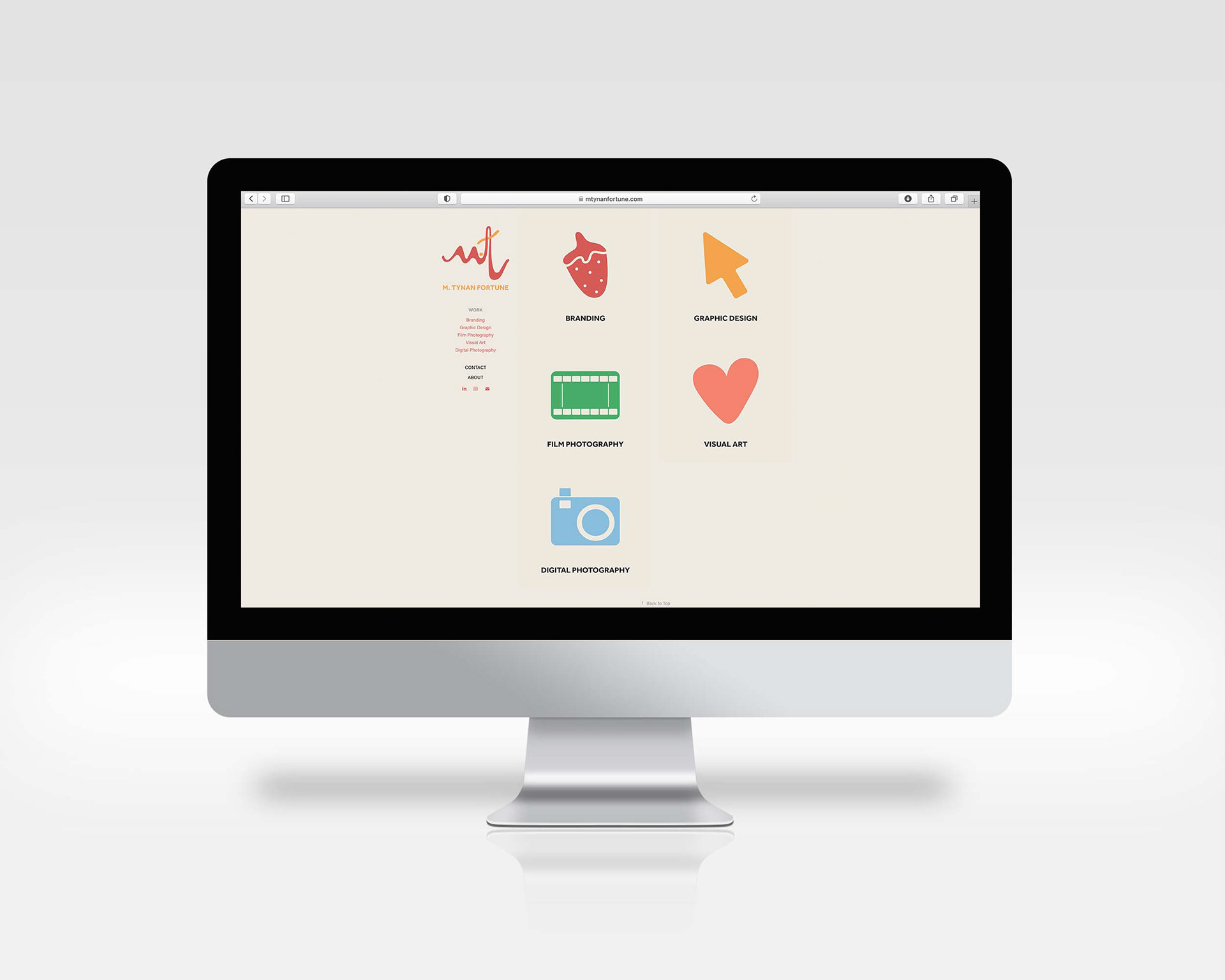 Personal Branding - Website (mockup via freepik.com)
