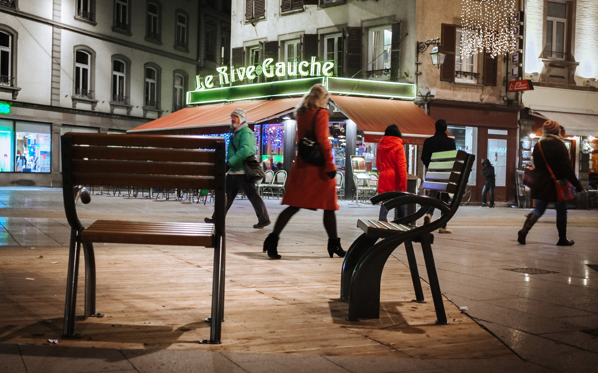 A l'angle de la Rue du Maitre Kuss et de la Rue de la Course