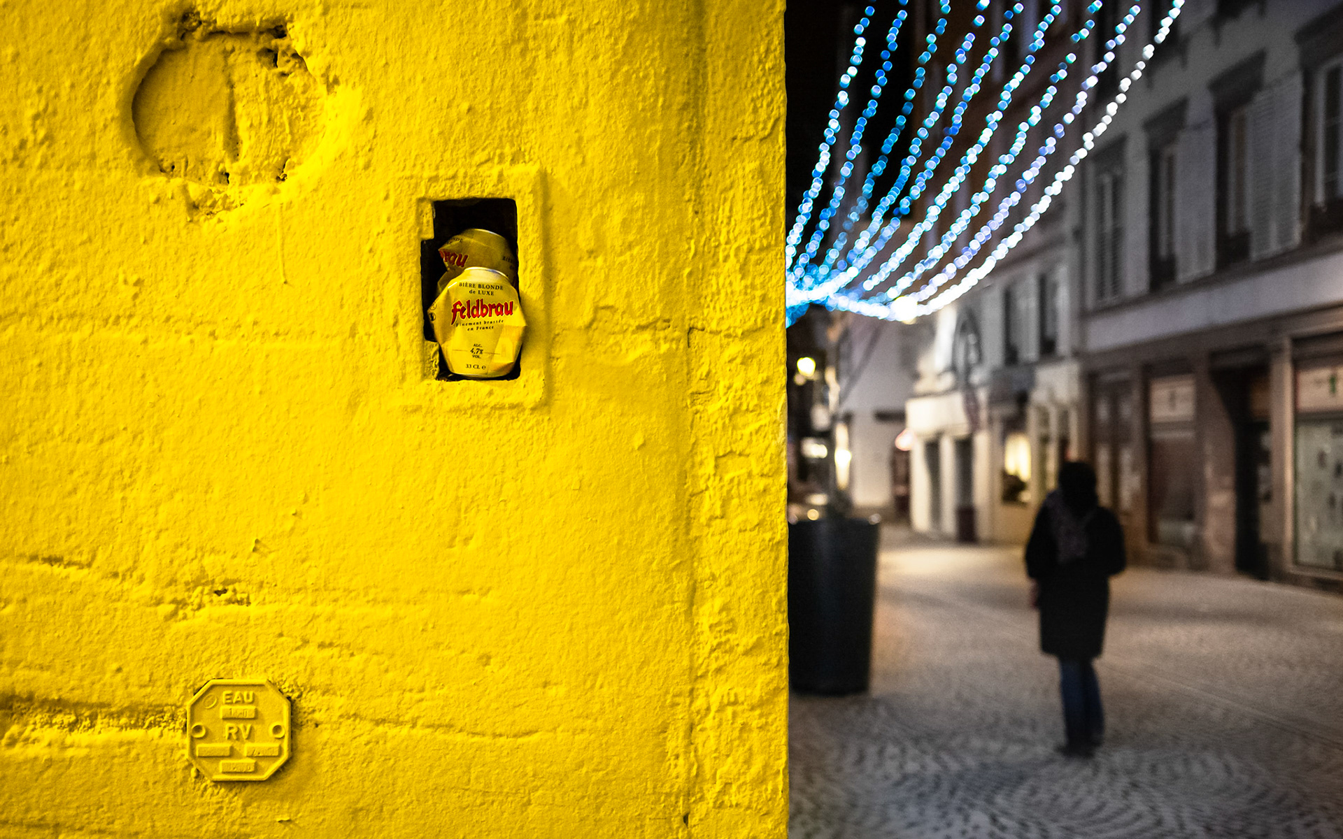 Rue Escarpée à l'angle de la Grand Rue