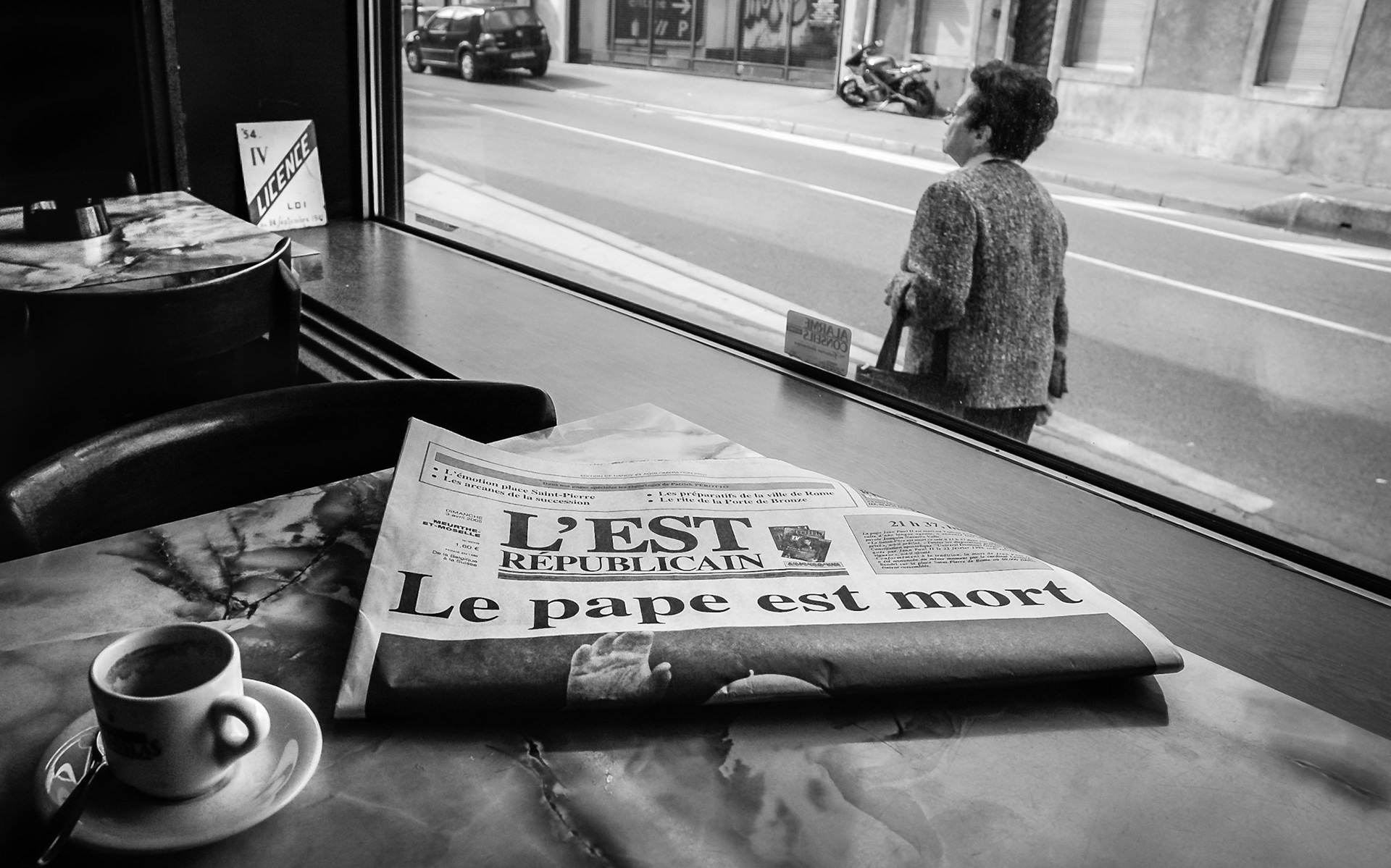 pause café à Nancy en avril 2005