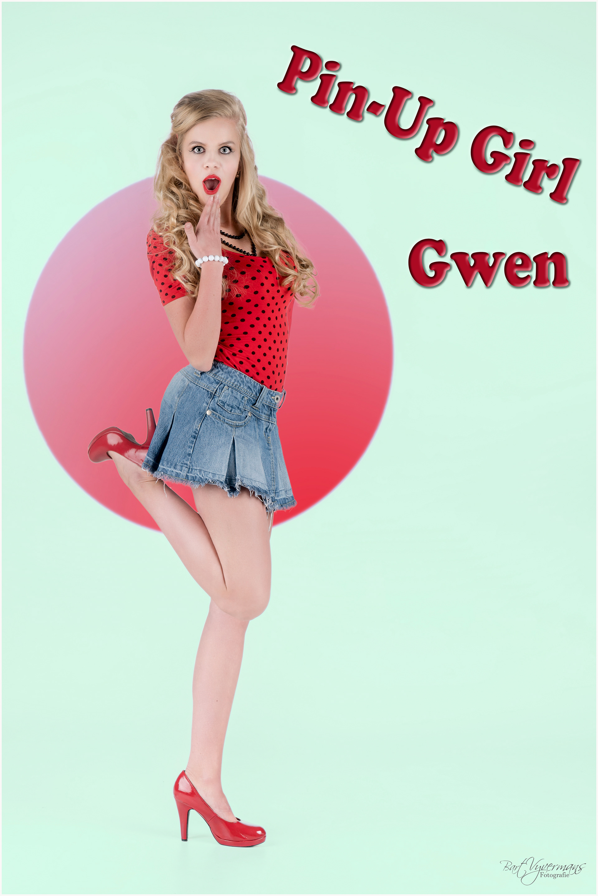Pin-Up Girl Gwen