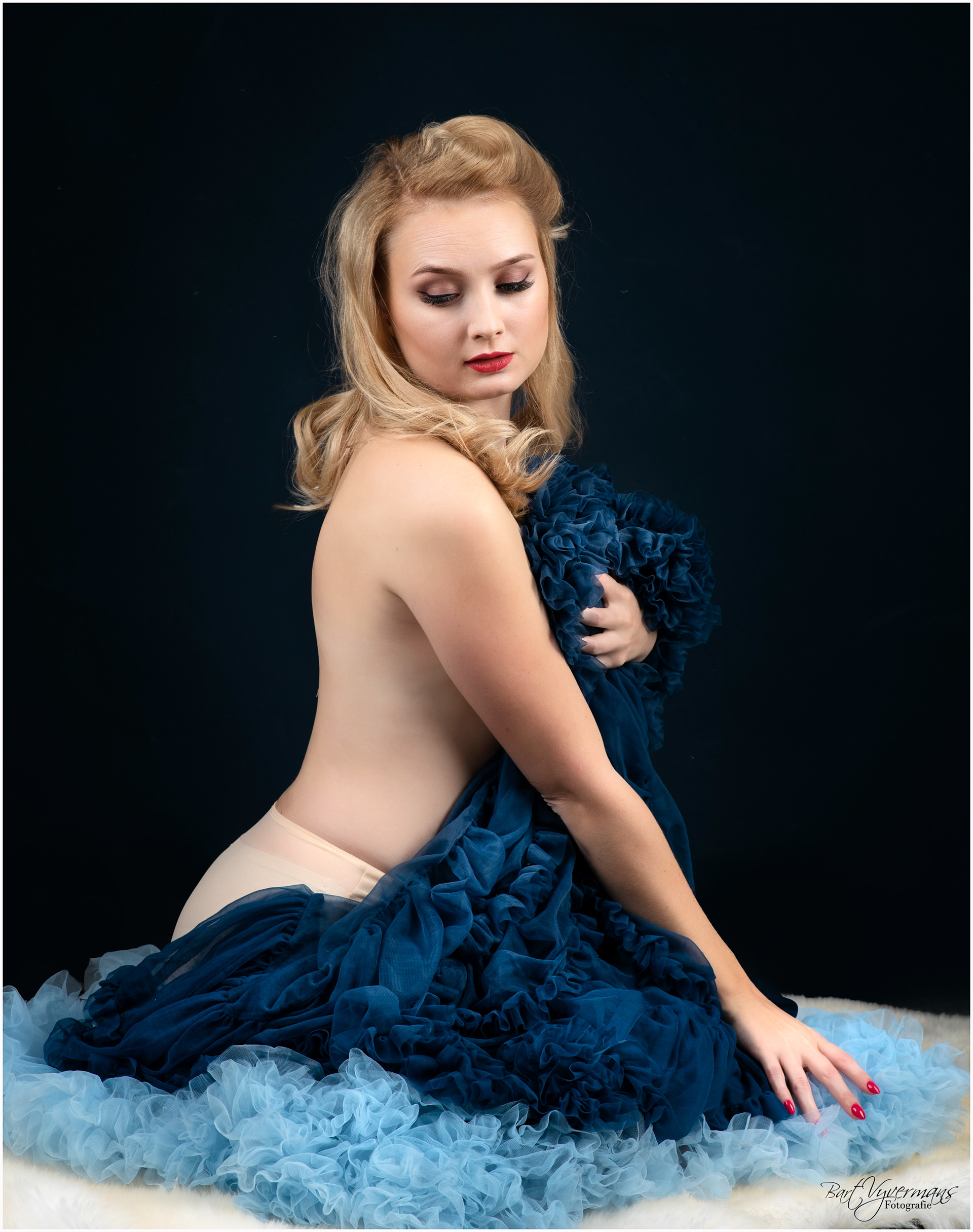Pin-Up Girl Ruth