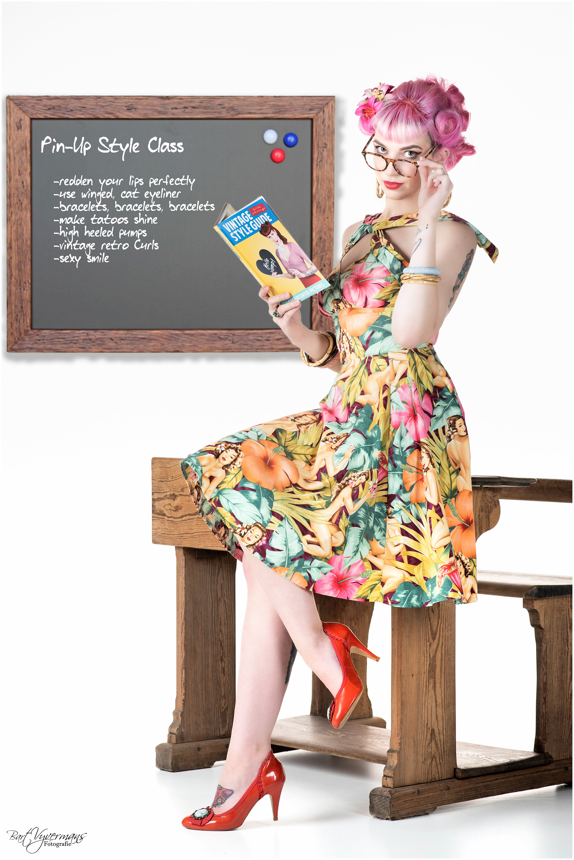 Pin-Up Girl Shari
