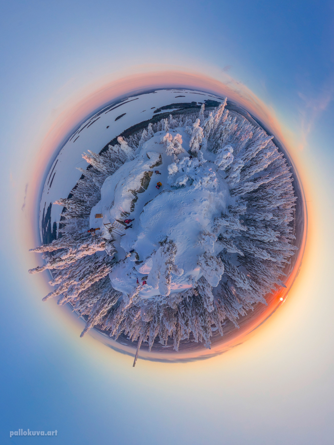 Snowy Fell Sunset 2 (Lumisen vaaran auringonlasku 2)