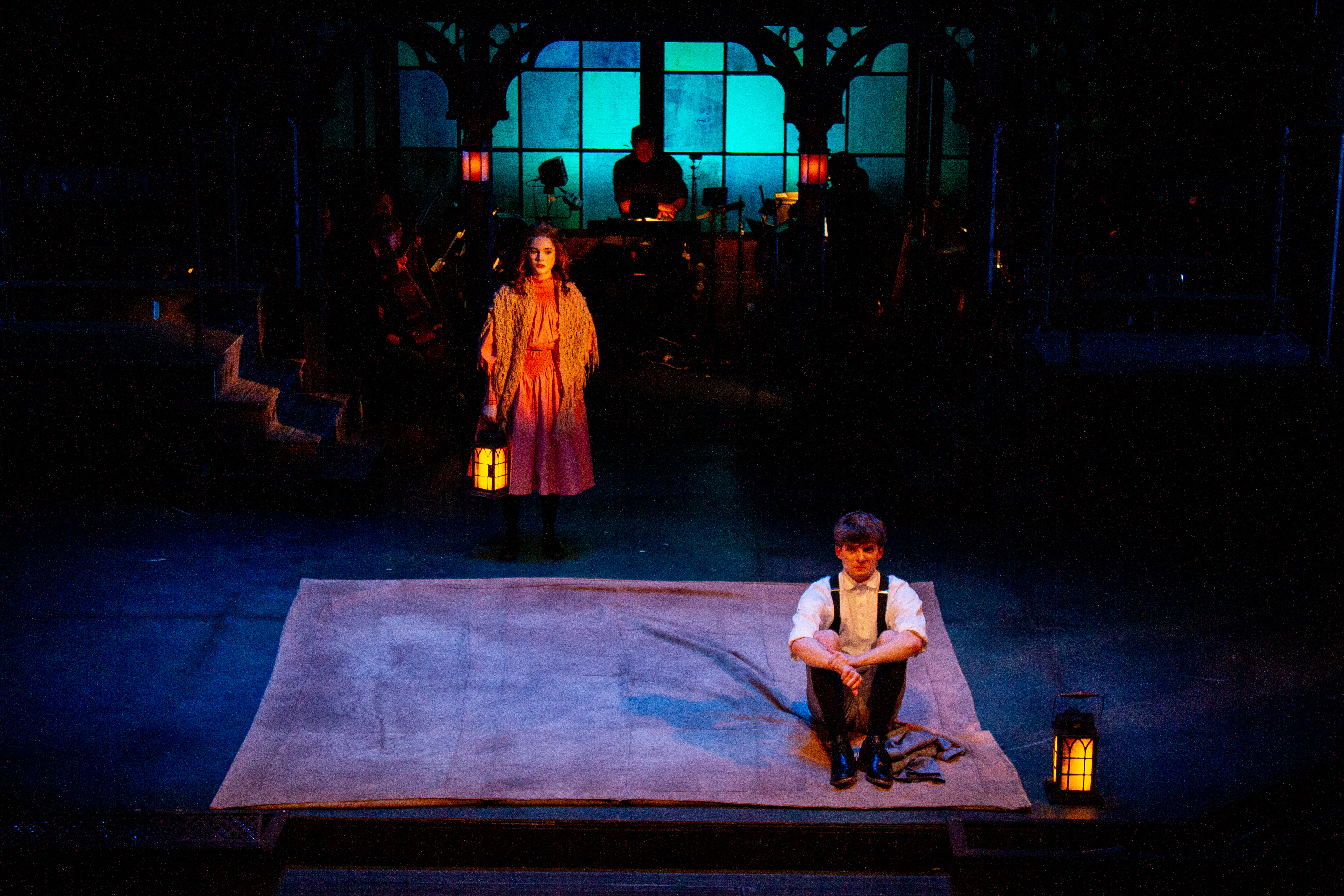 (Ainsley Seiger, Trey Fitts) Photographer: Alex Jarus