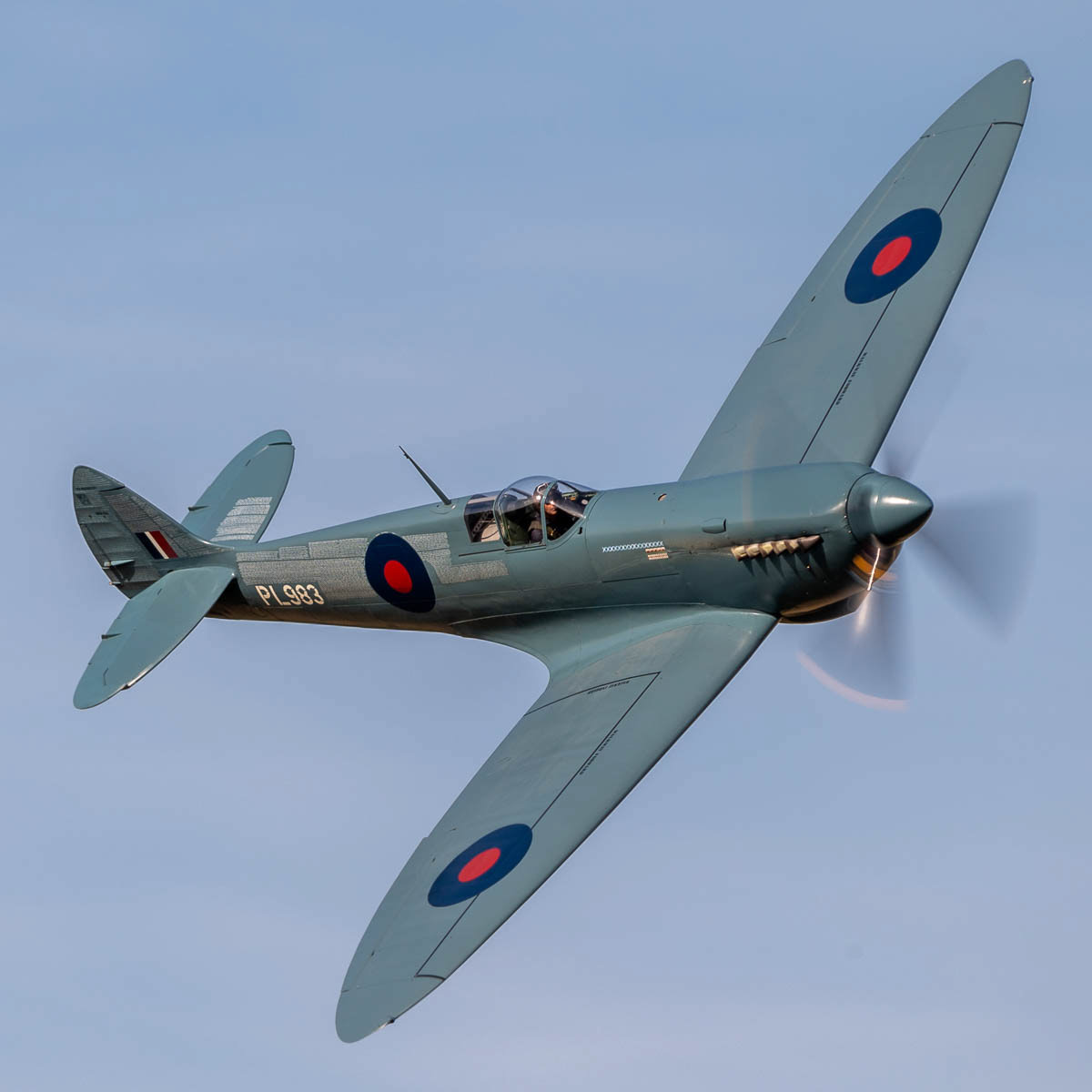 Spitfire XI PL983 Shuttleworth 2022