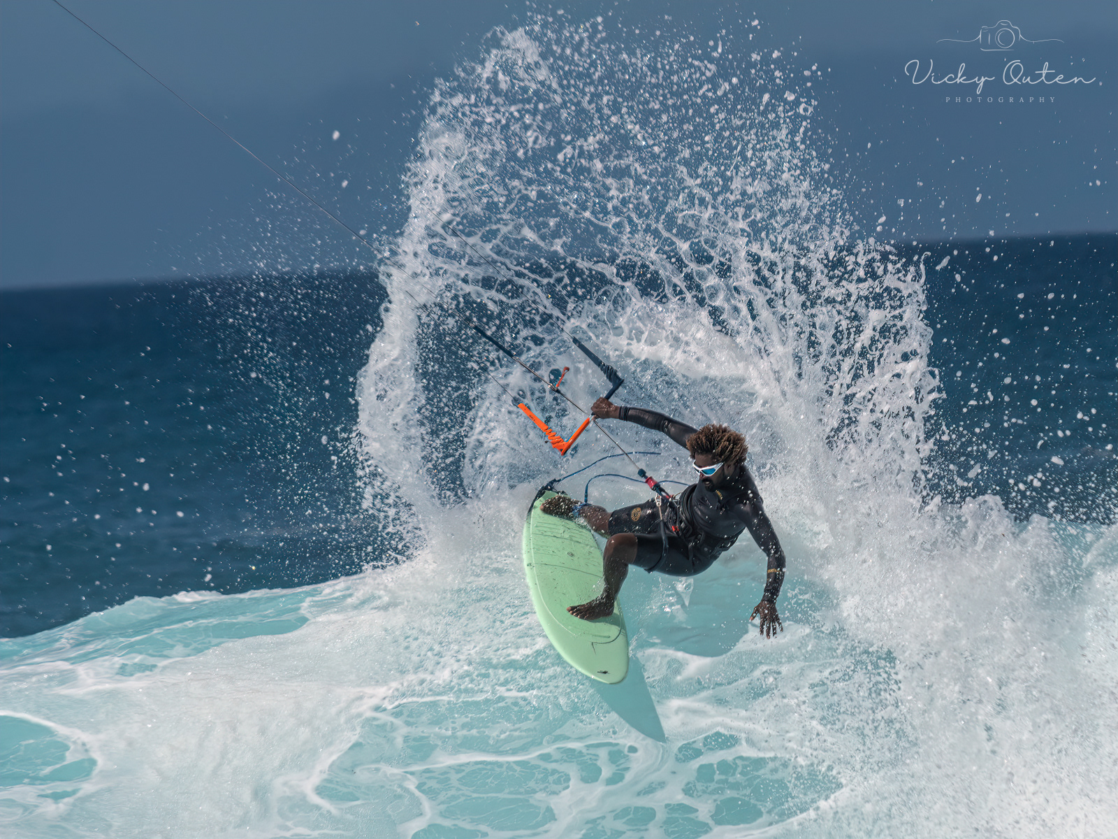 Kite surfer Mitu Monteiro