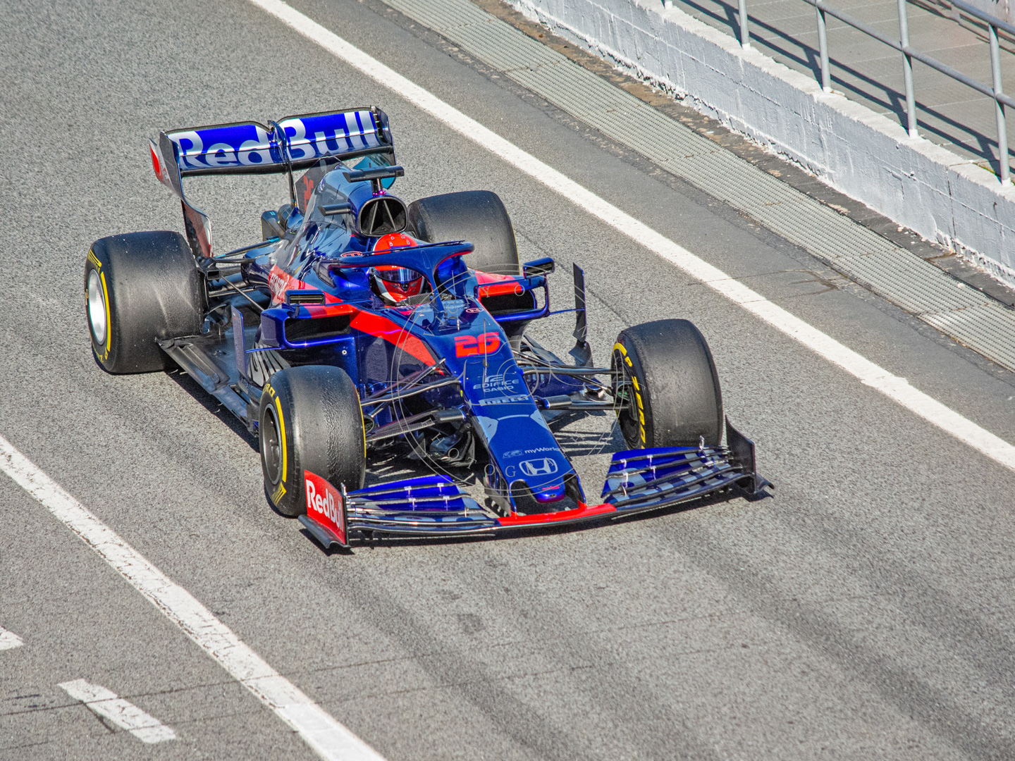 Daniil Kvyat #26