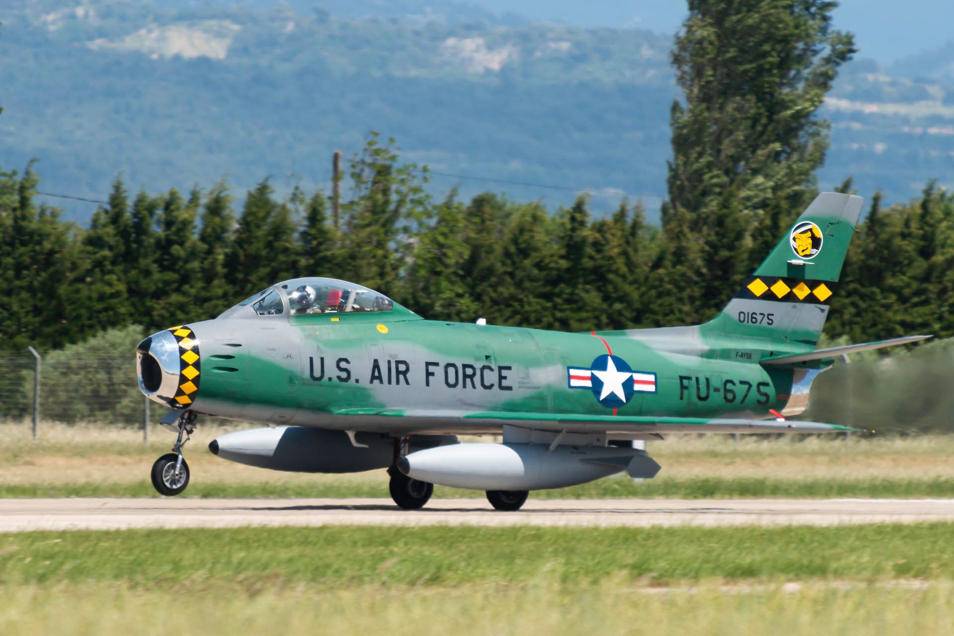 Canadair CL-13 Mark II / F-86E Sabre