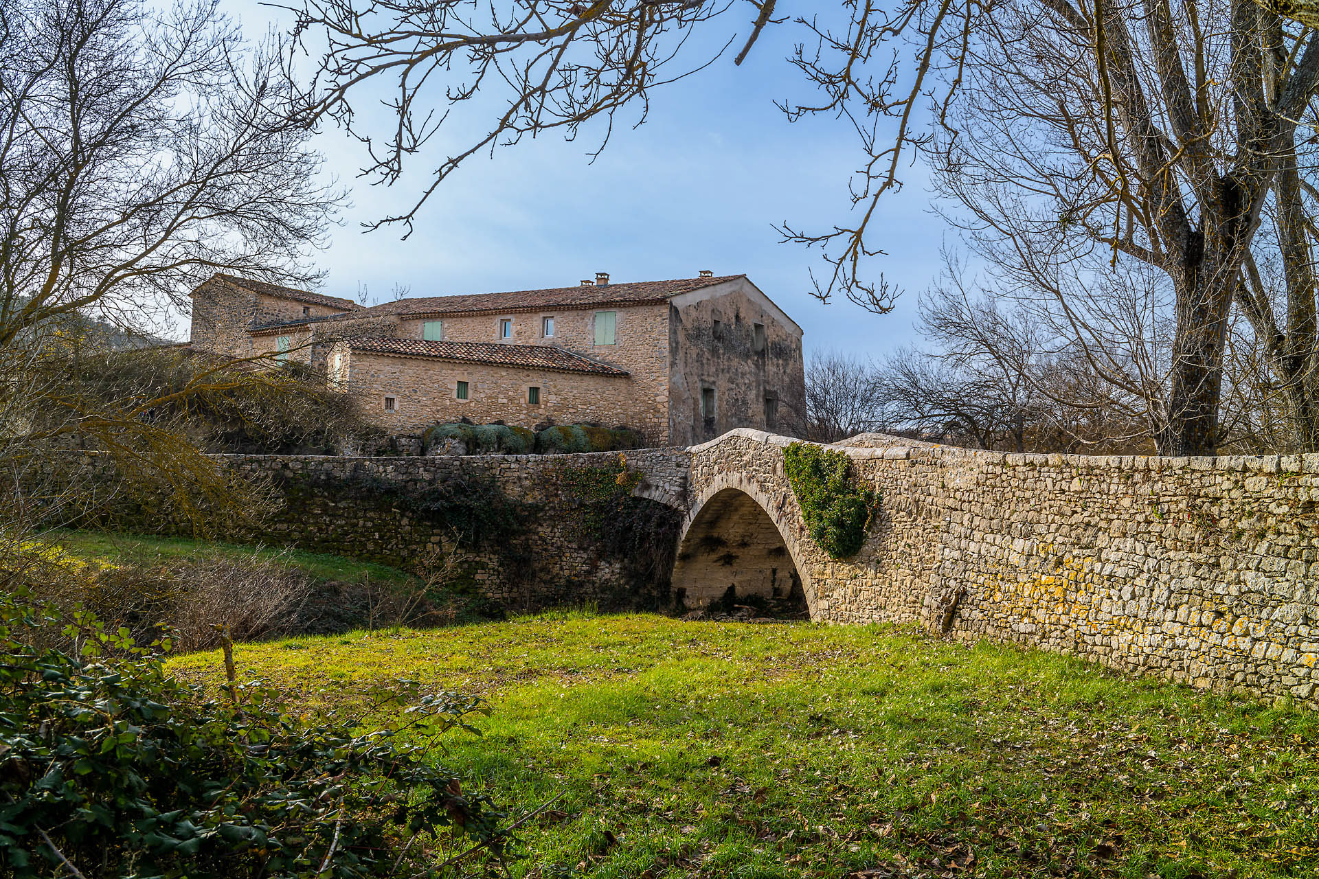 Pont roman, Céreste (Alpes de haute Provence, France)