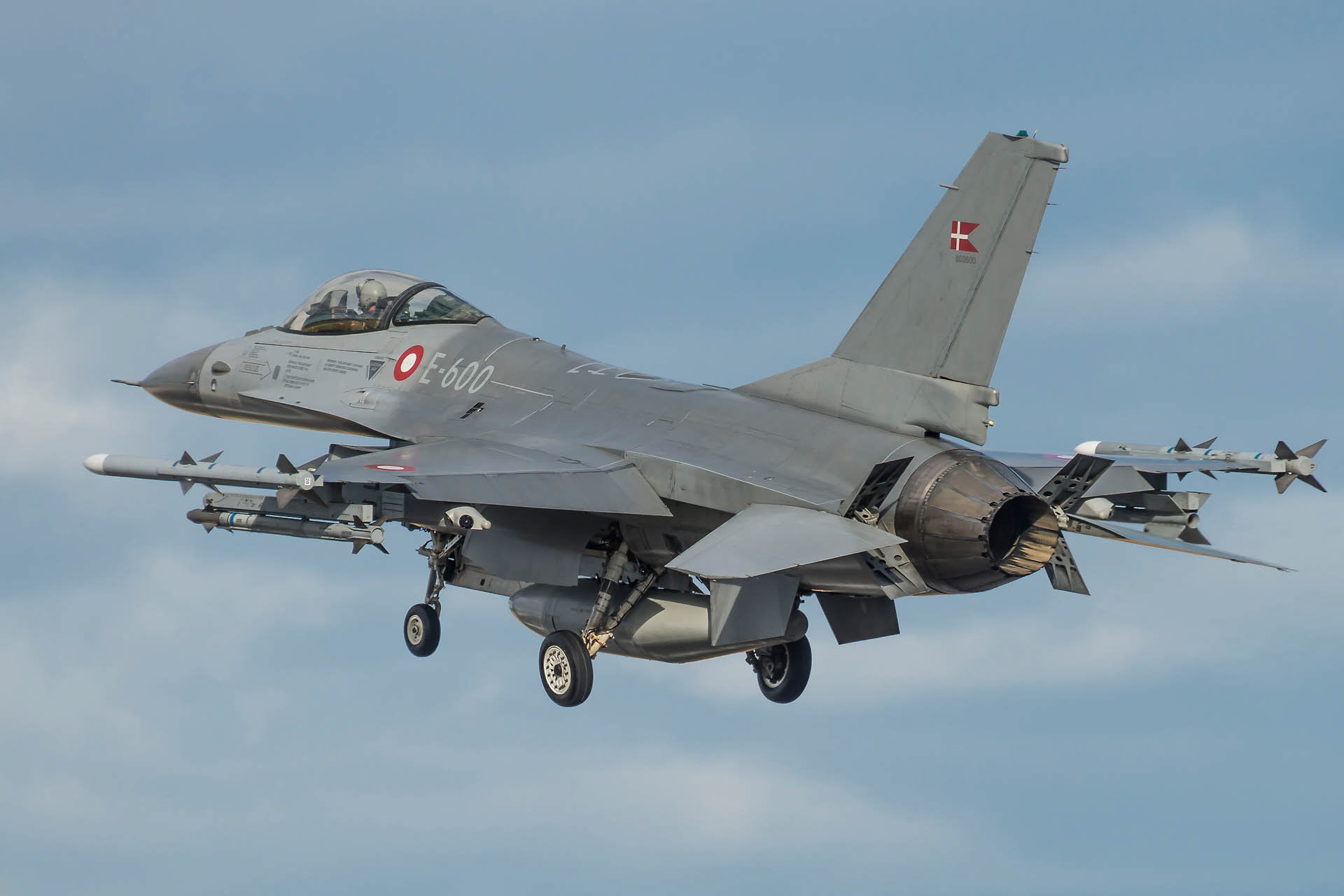 General Dynamics F-16AN Fighting Falcon