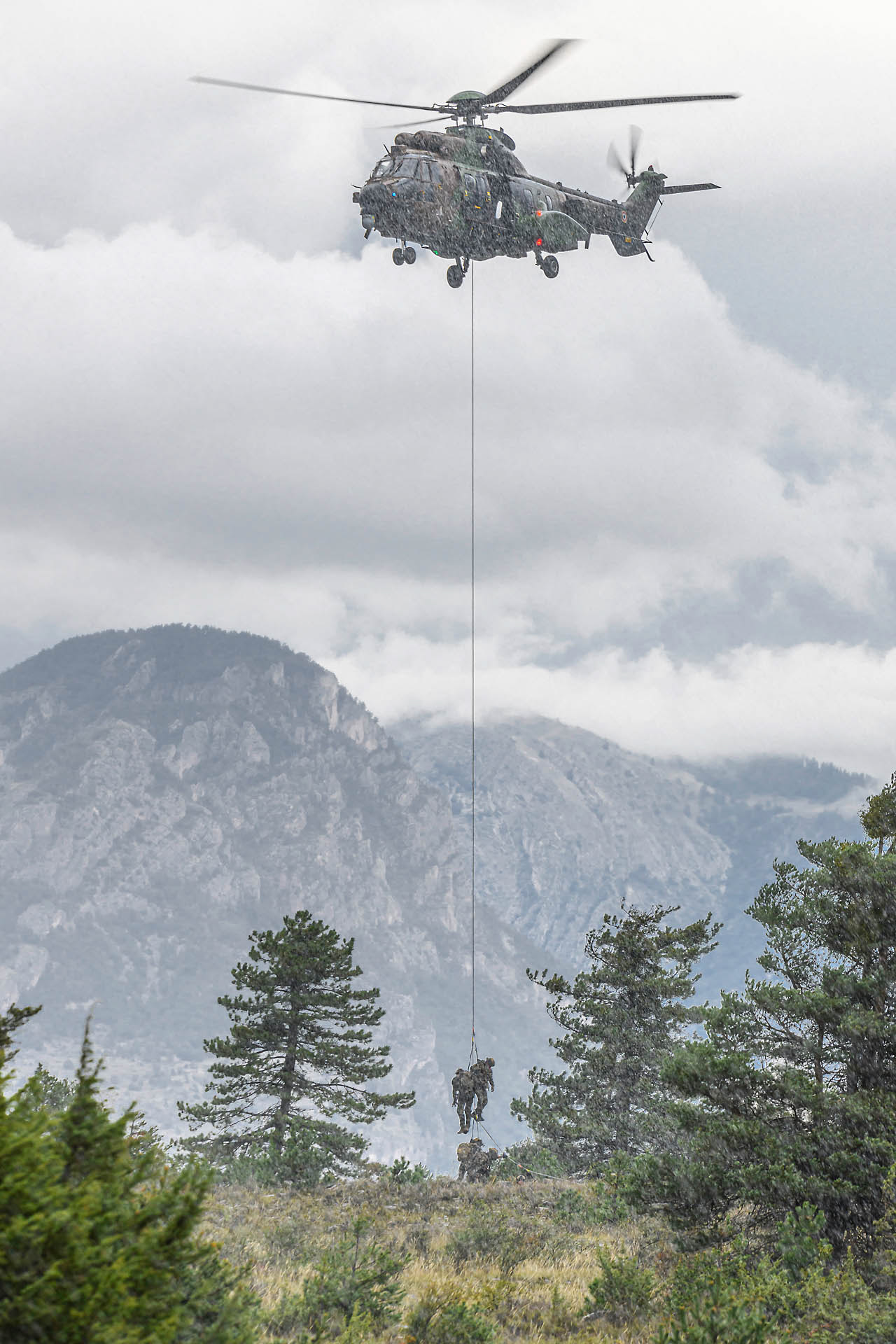 Aérospatiale AS-532UL Cougar