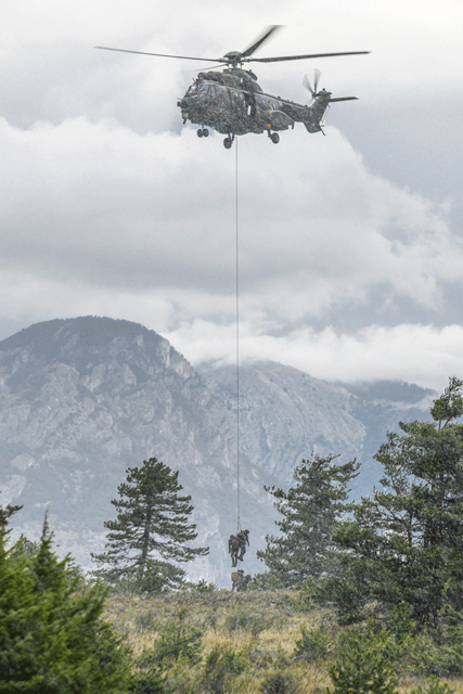 Aérospatiale AS-532UL Cougar